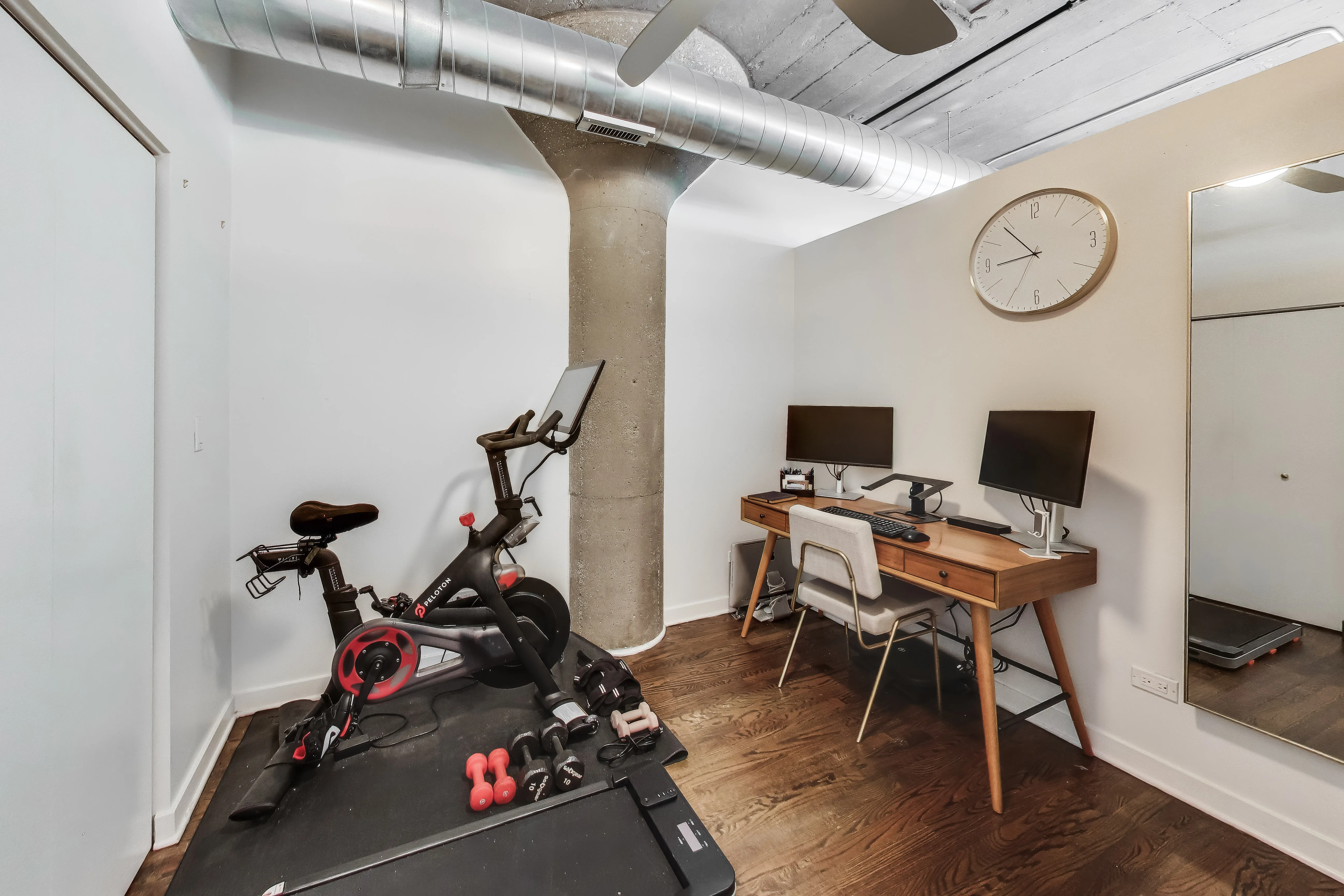 1111 W 15th St   60608 60608-Chicago-IL