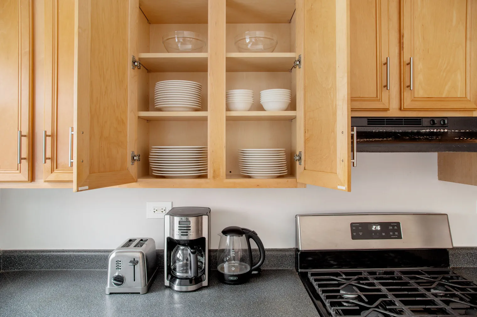 2752 Hampton Pkwy   60201 60201-Hampton Parkway-unit#ID956-Evanston-IL