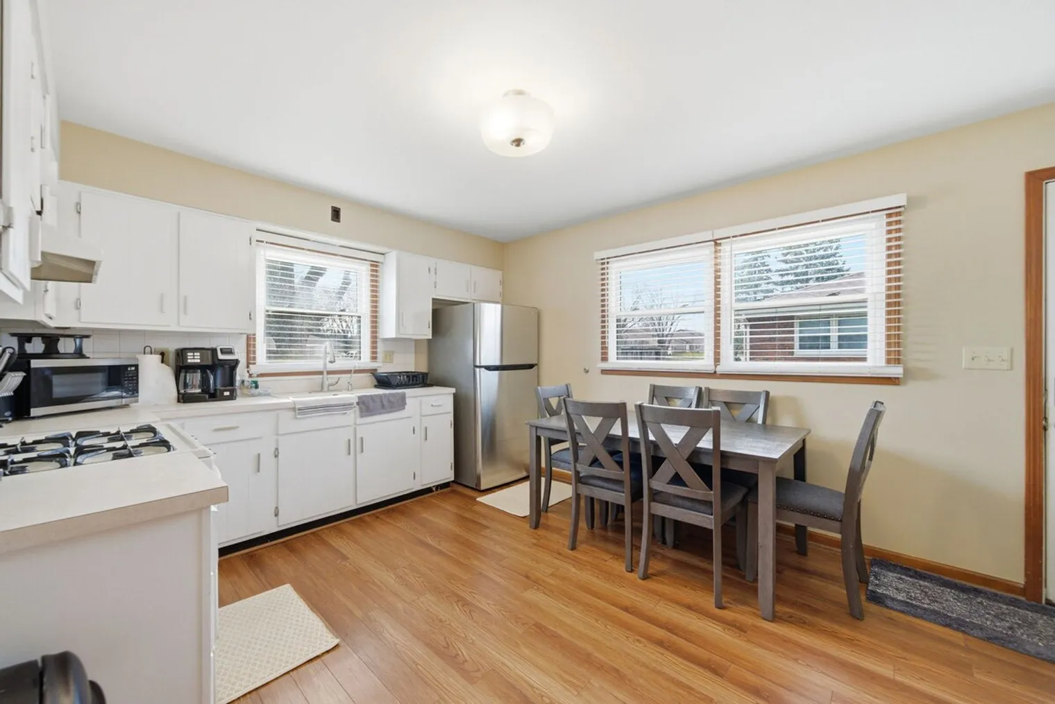 1071 Johnston Dr   60506 60506-Building Johnston Drive-unit#ID1511610P-Aurora-IL