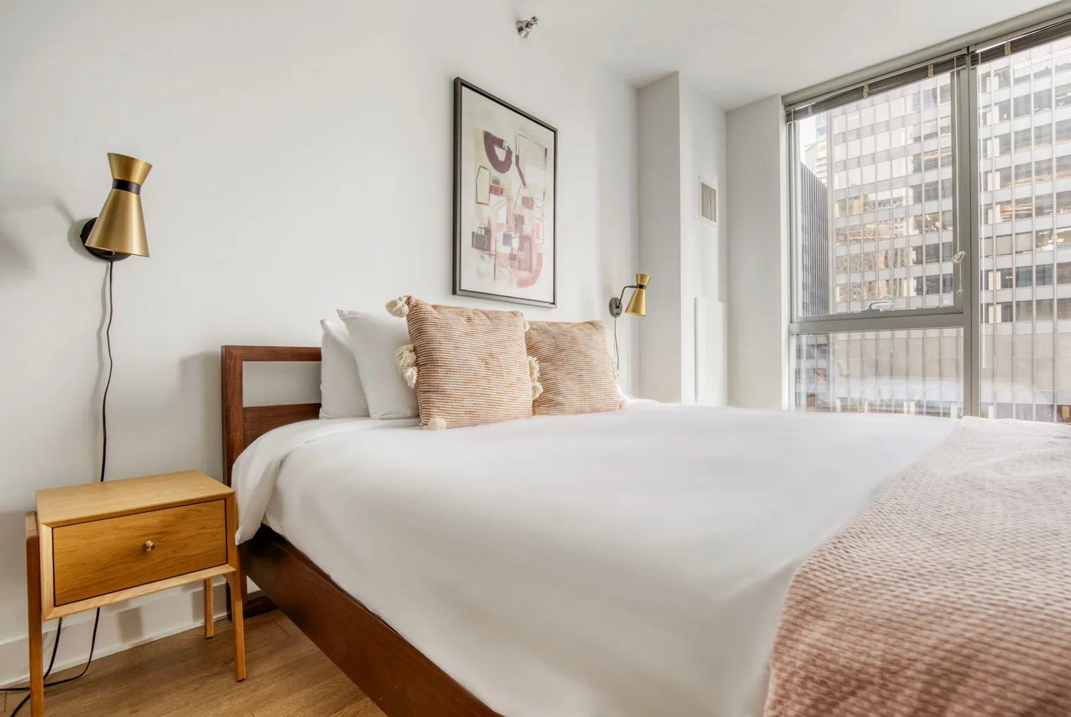201 N Garland Ct   60601 60601- Mila-unit#ID1014-Chicago-IL