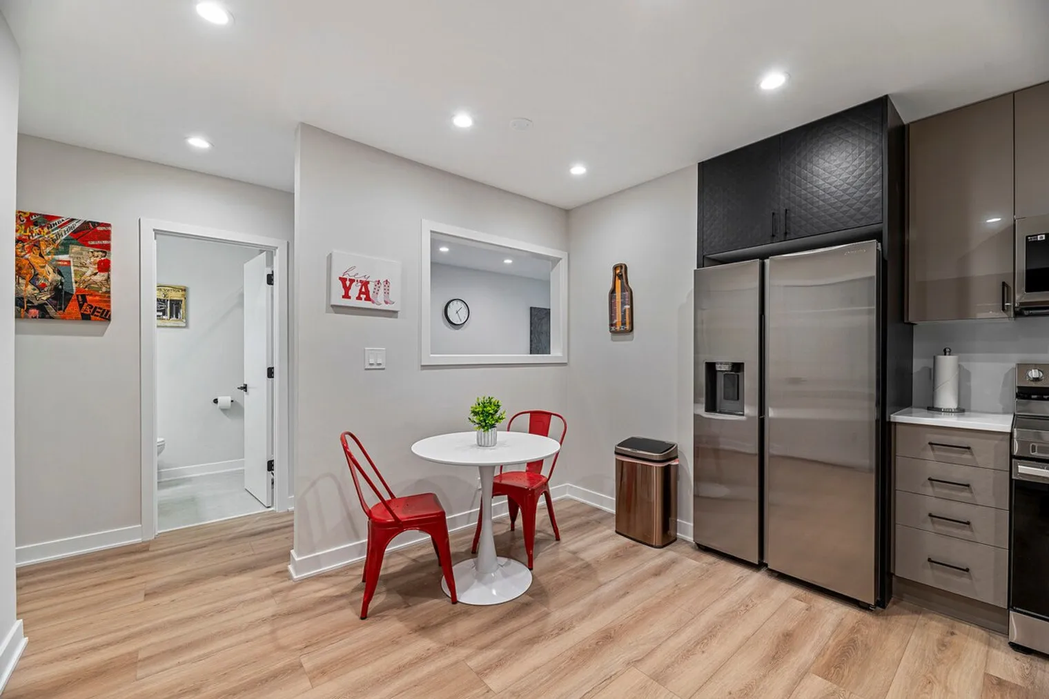 2342 W Touhy Ave   60645 60645-Building West Touhy Avenue - schneidergroup-unit#ID1054668P-Chicago-IL