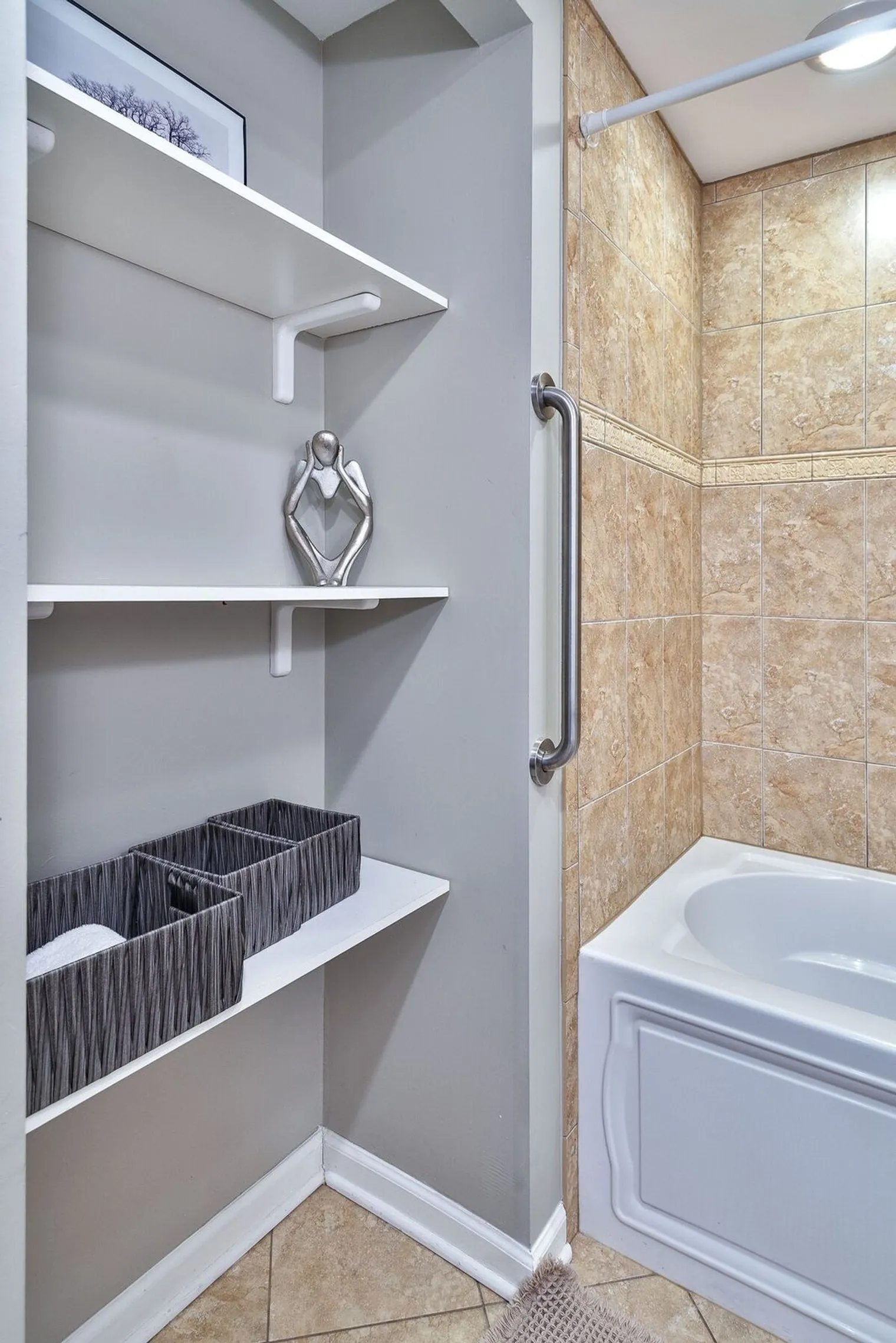 2618 N Fremont St 60614 60614-Building North Fremont Street - ktg-unit#ID1359761P-Chicago-IL