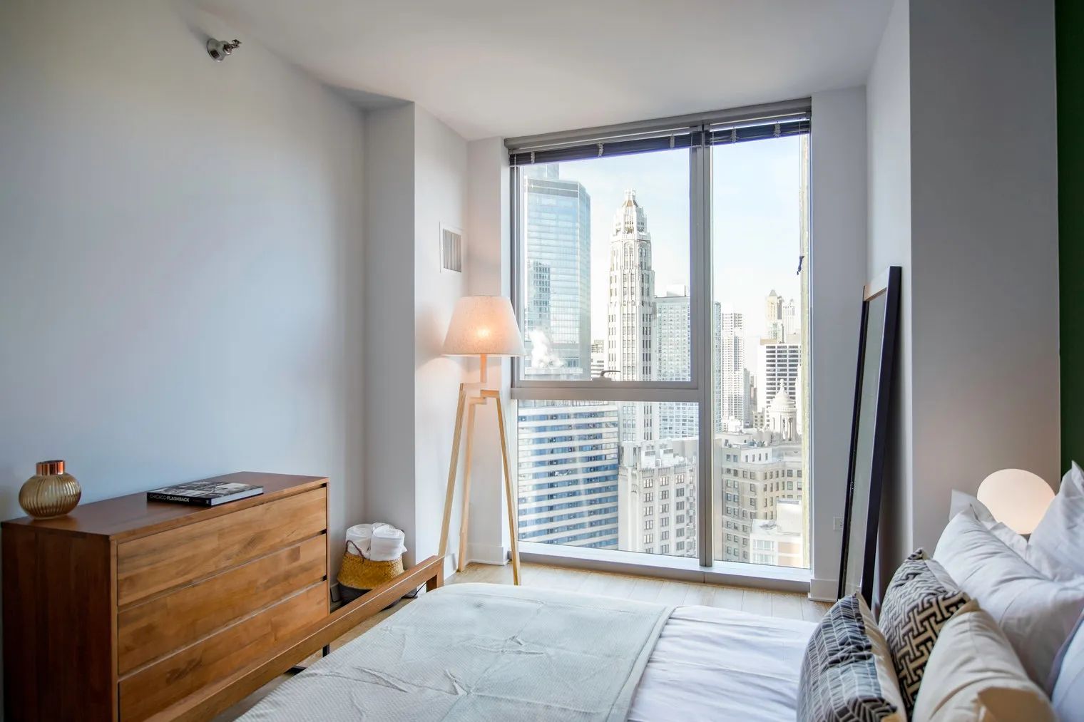 201 N Garland Ct 60601 60601-Mila-unit#ID43-Chicago-IL