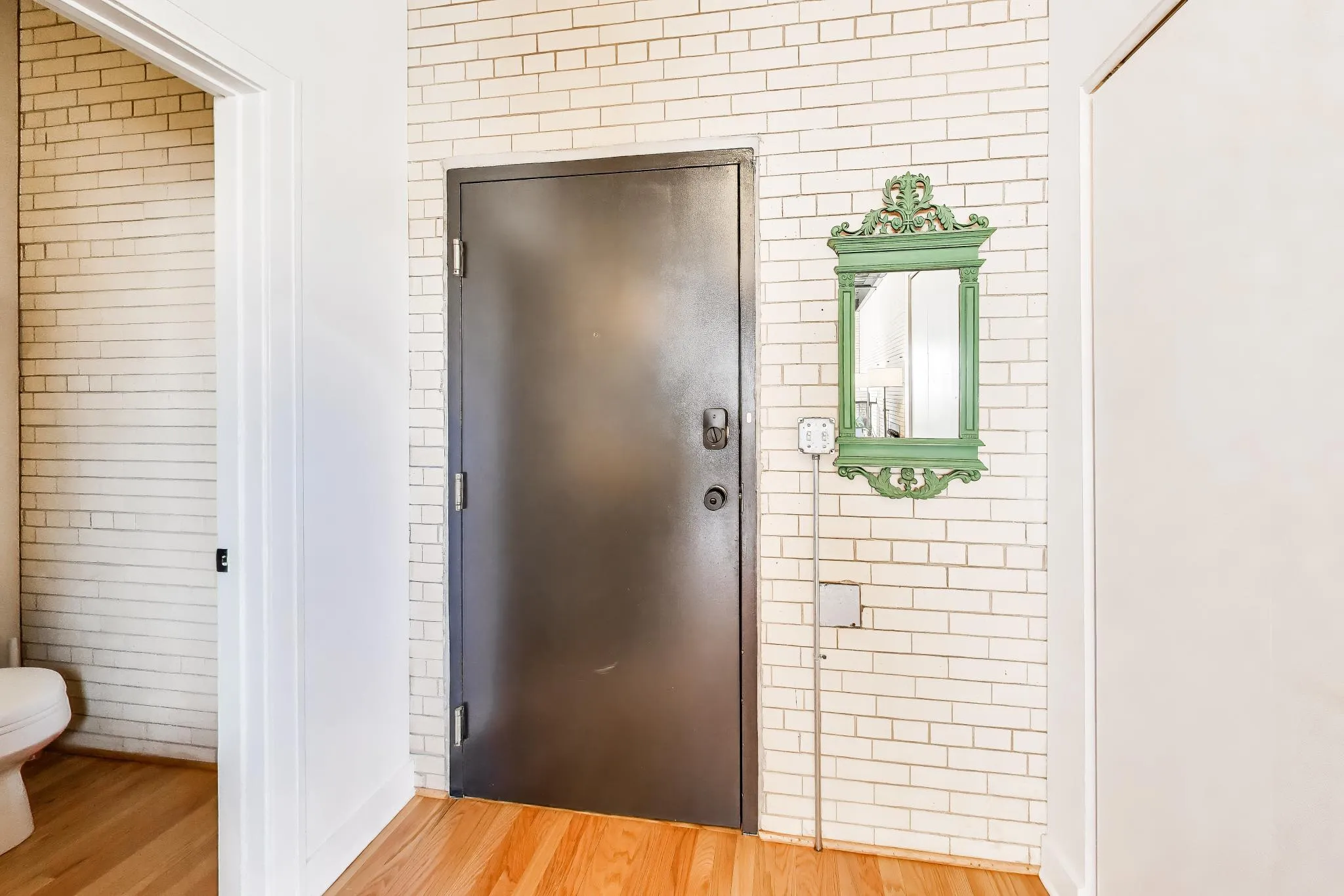 1128 W Ardmore Ave   60660 60660-unit#9-Chicago-IL