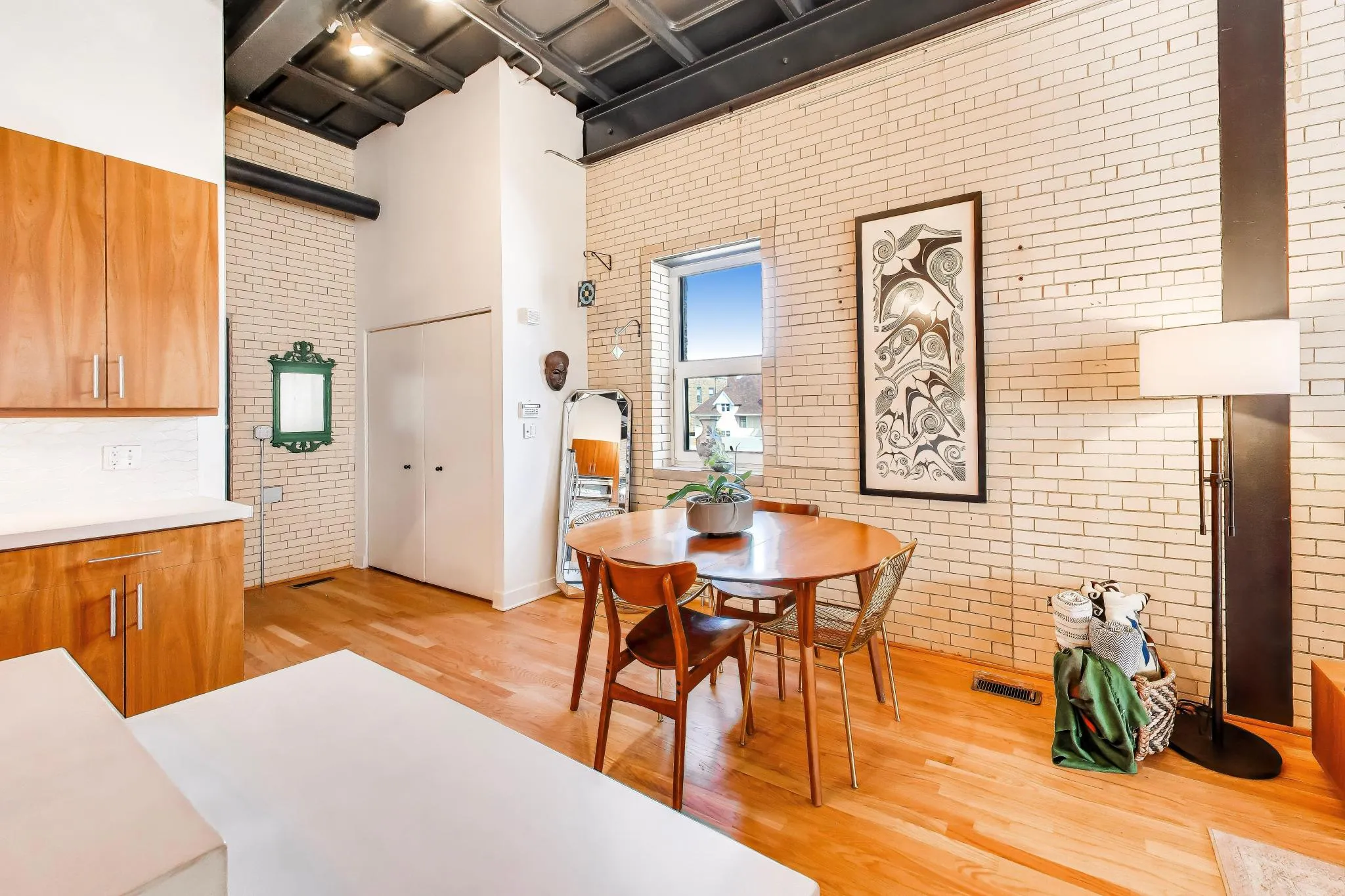 1128 W Ardmore Ave   60660 60660-unit#9-Chicago-IL