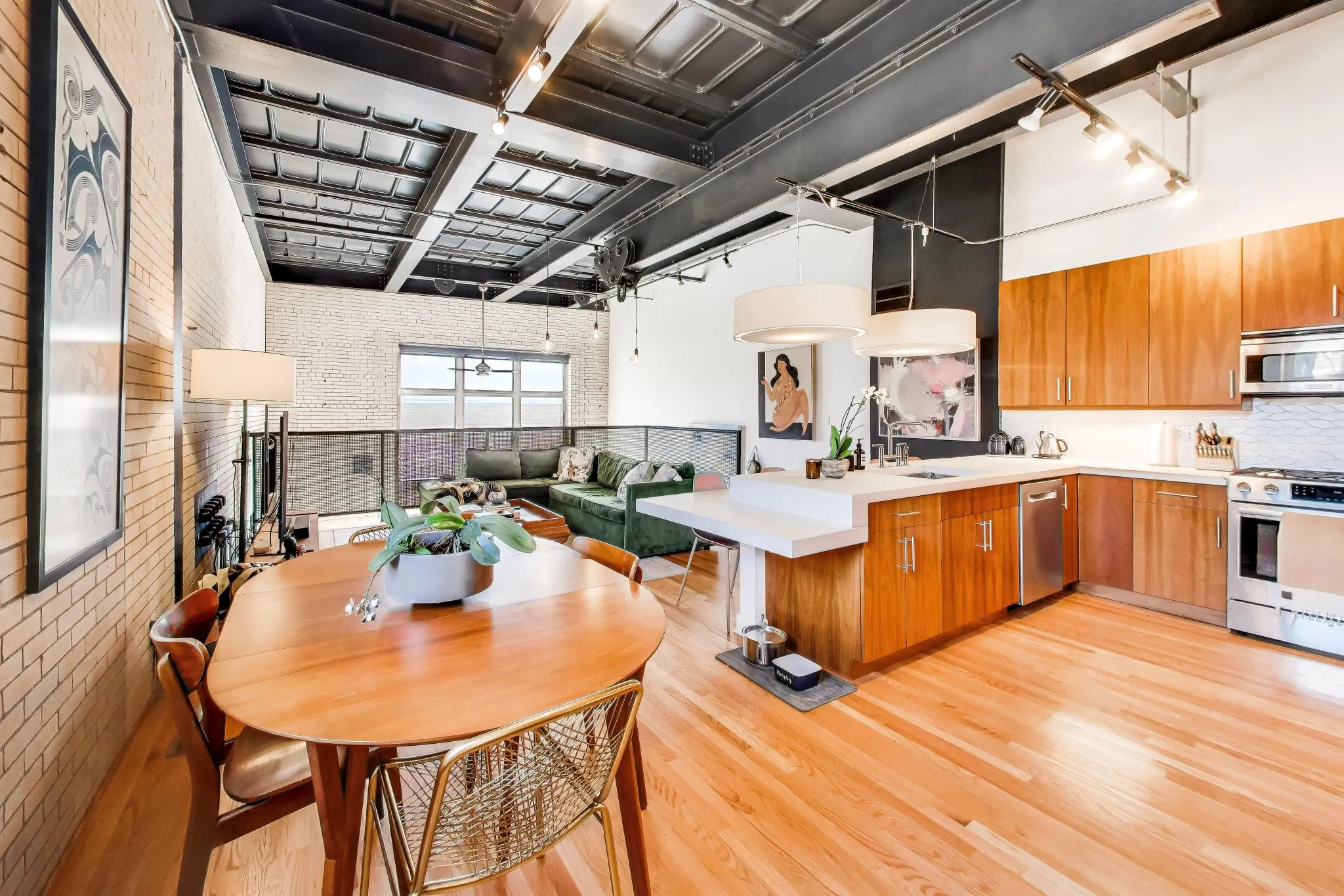 1128 W Ardmore Ave   60660 60660-unit#9-Chicago-IL