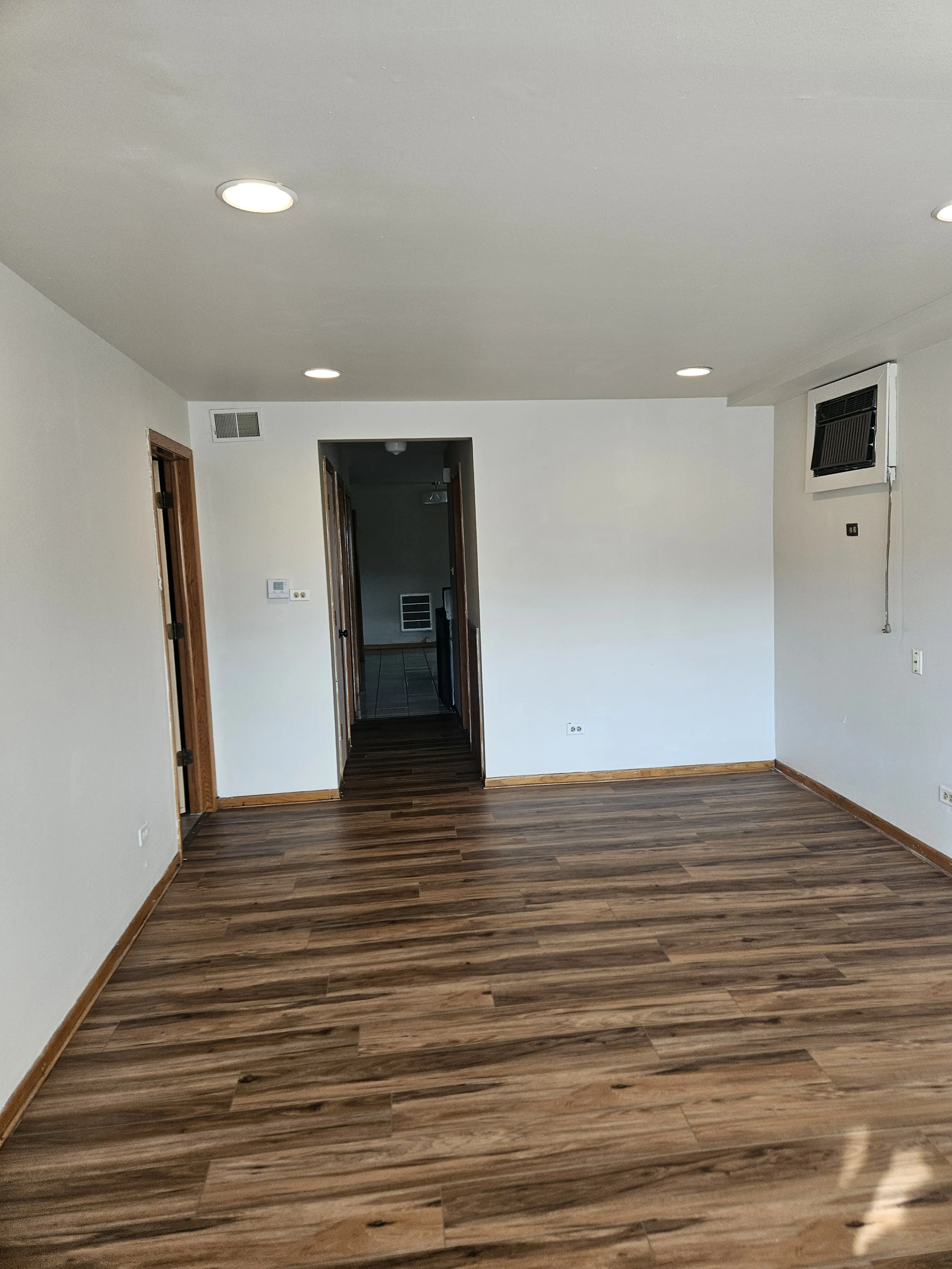 7926 S Kedzie Ave   60652 60652-Chicago-IL