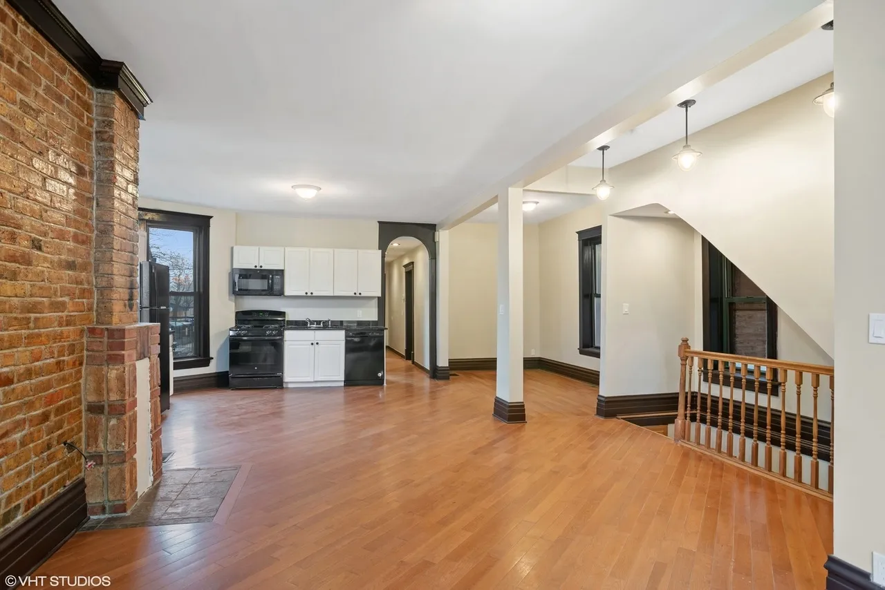 3305 W Beach Ave   60651 60651-unit#1-Chicago-IL