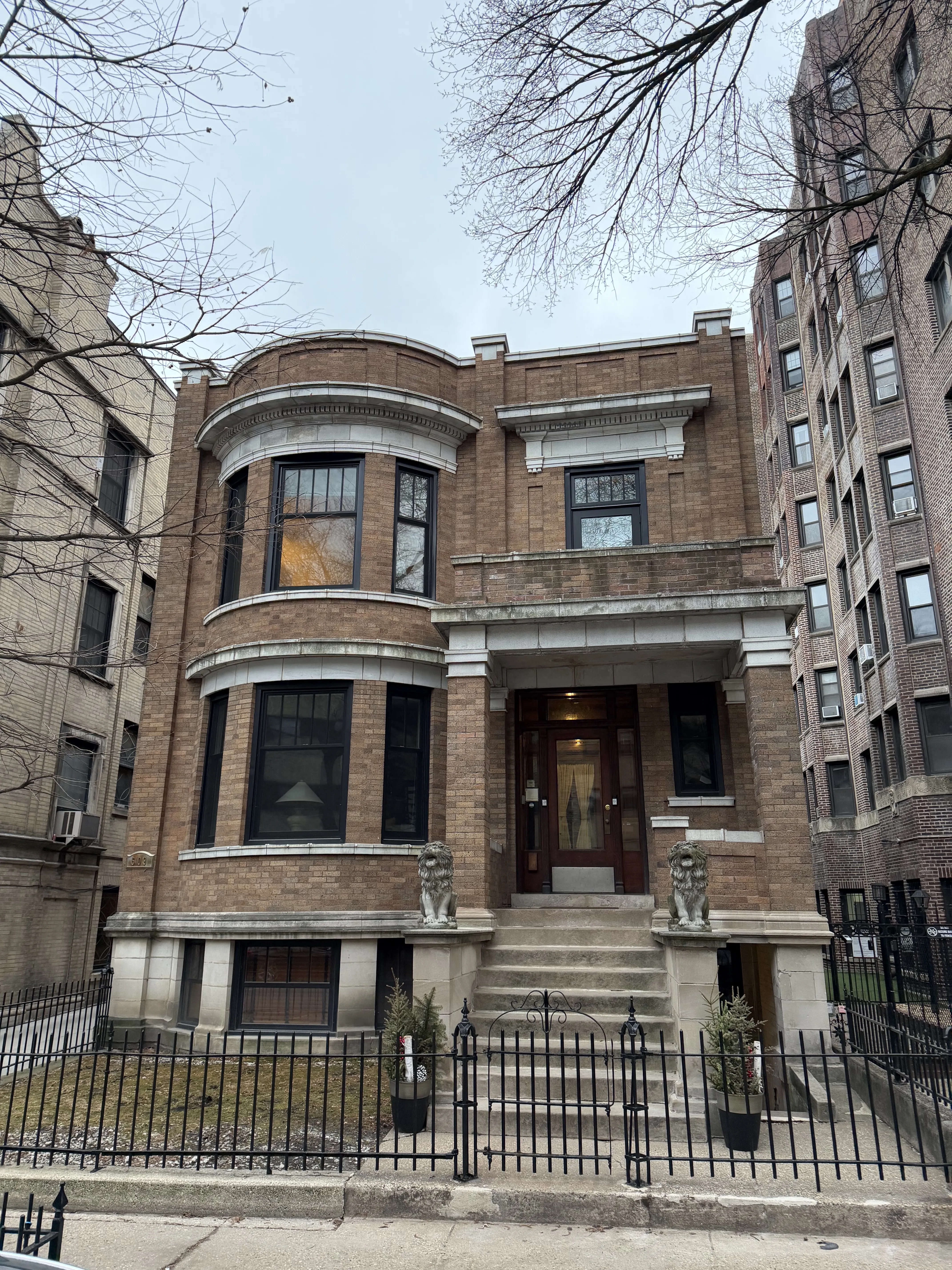 509 W BRIAR PL 60657-Briar Property-unit#2nd -Chicago-IL