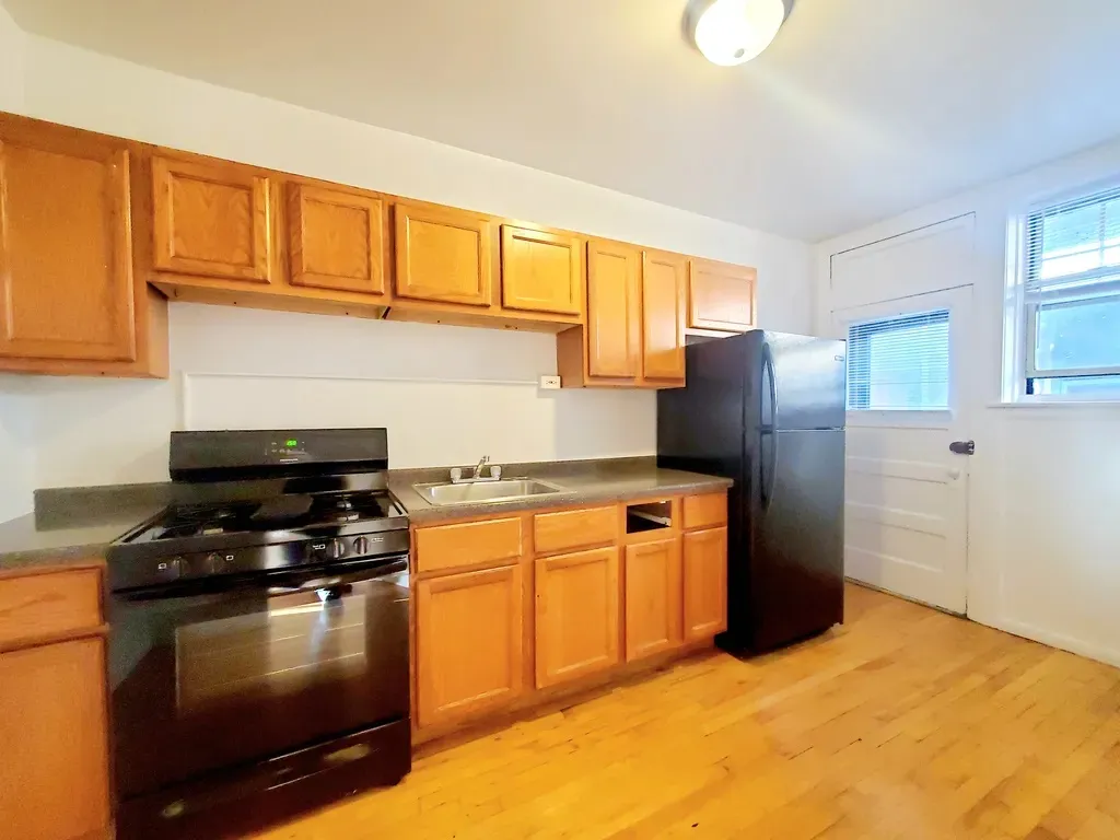 2609 N Lamon Ave 60639 60639-unit#A1-Chicago-IL