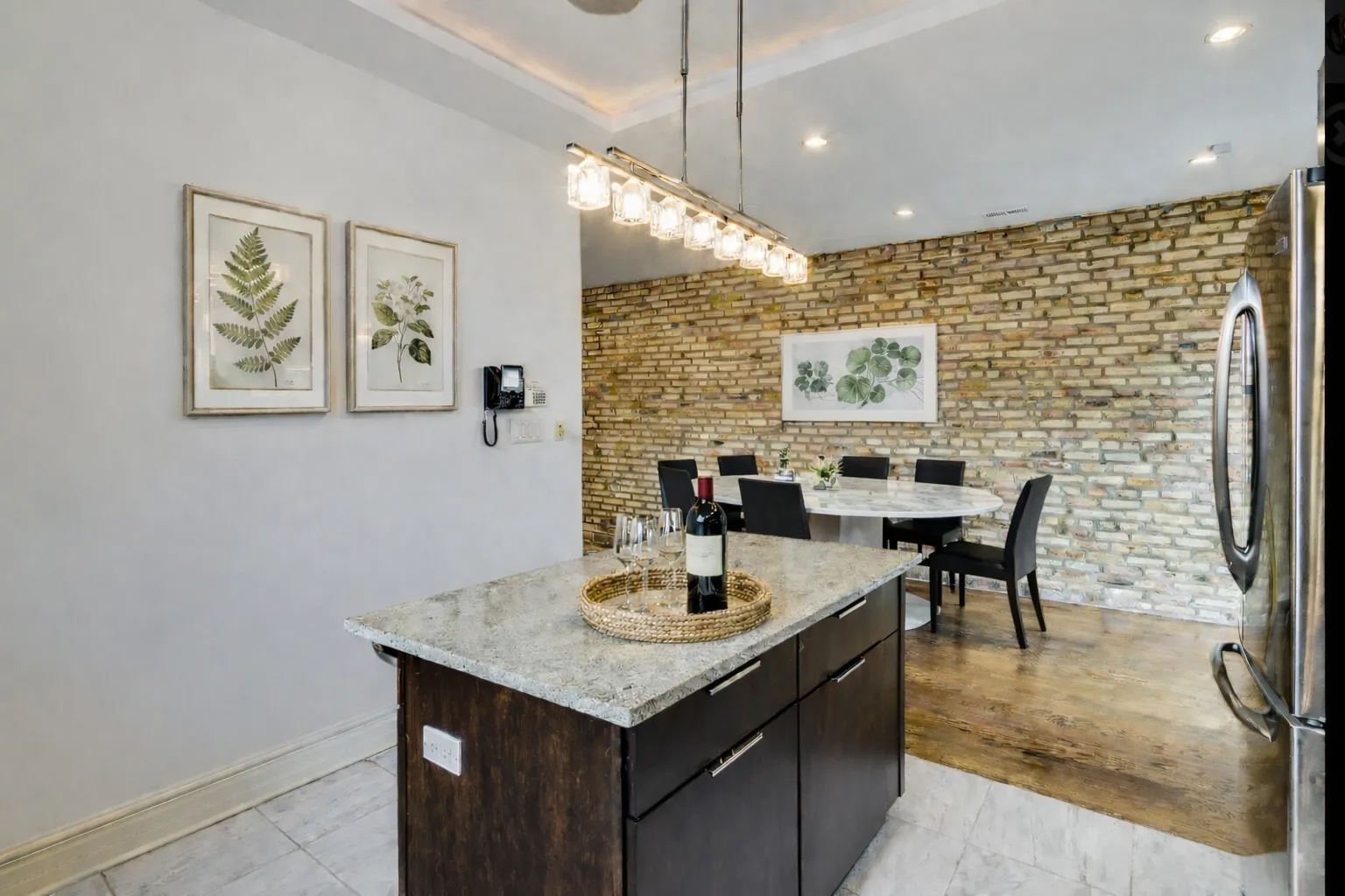 4632 N Kenmore Ave   60640 60640-unit#3-Chicago-IL