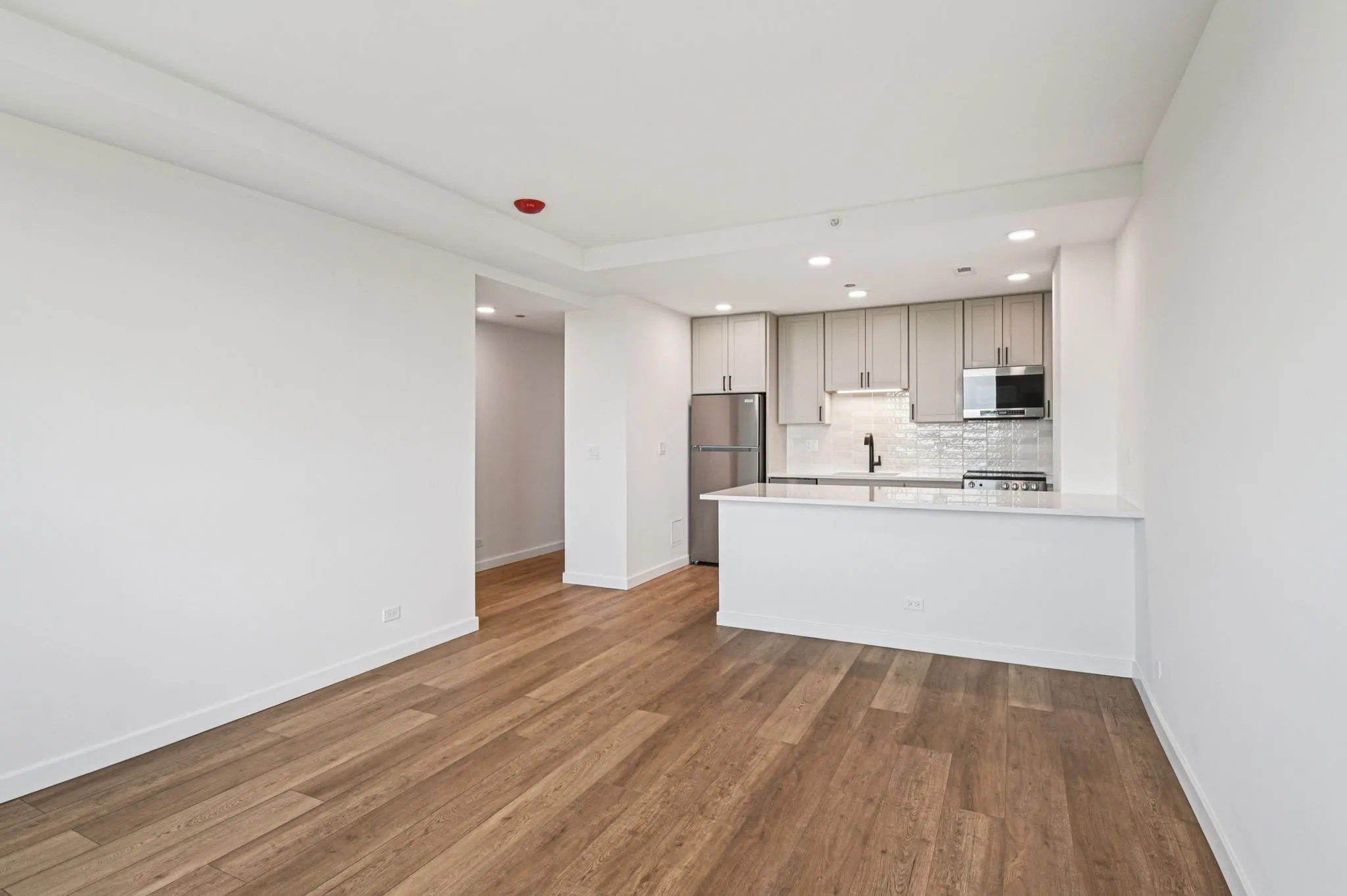 2140 N Lincoln Park W   60614 60614-unit#401-Chicago-IL