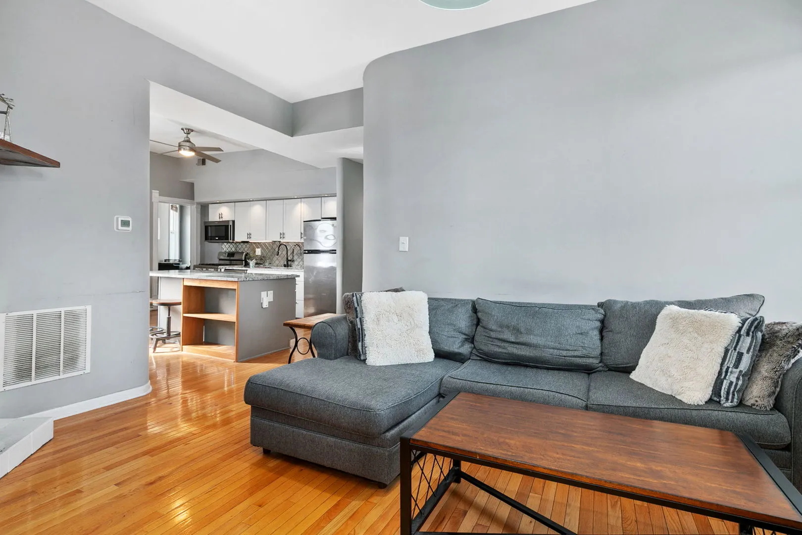 2200 N Clybourn Ave   60614 60614-unit#3-Chicago-IL