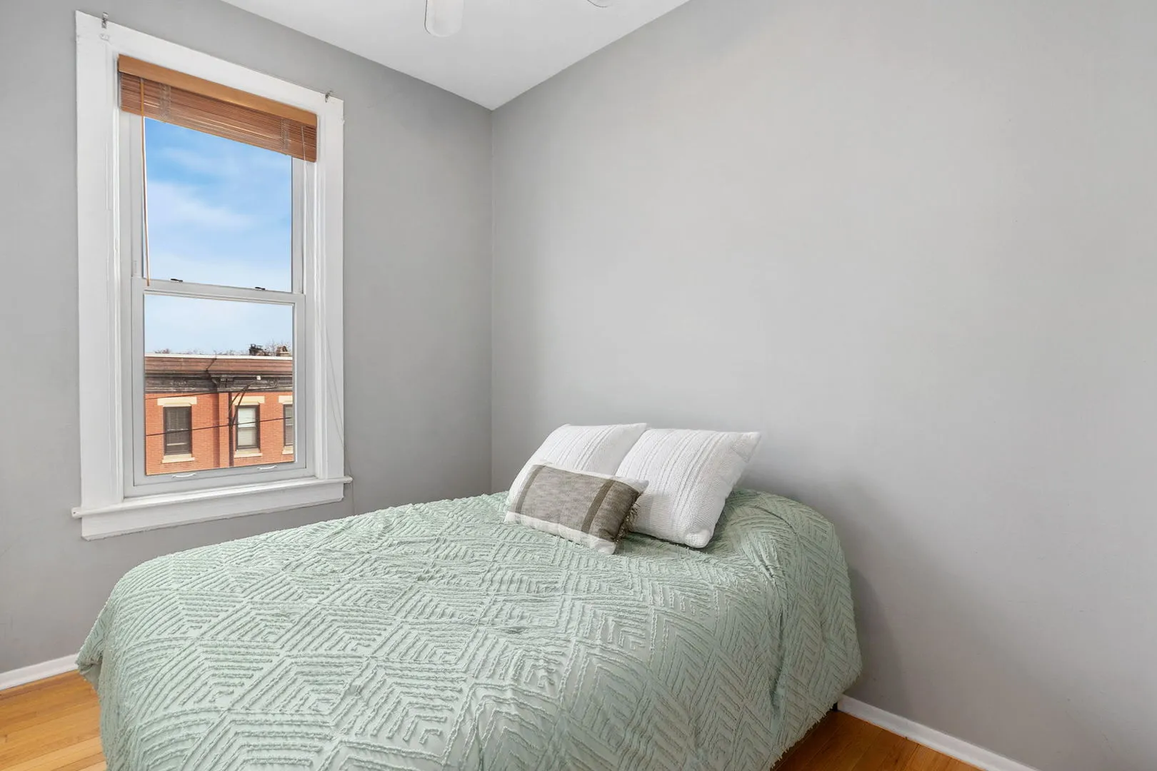 2200 N Clybourn Ave   60614 60614-unit#3-Chicago-IL