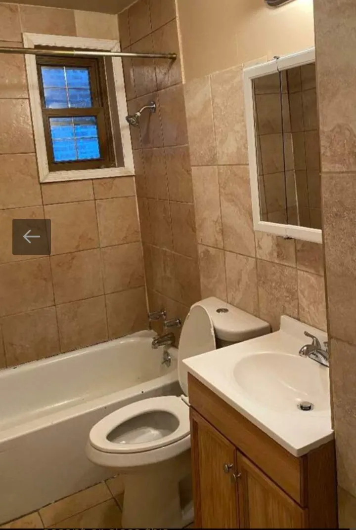 5918 S Calumet Ave   60637 60637-unit#1-Chicago-IL