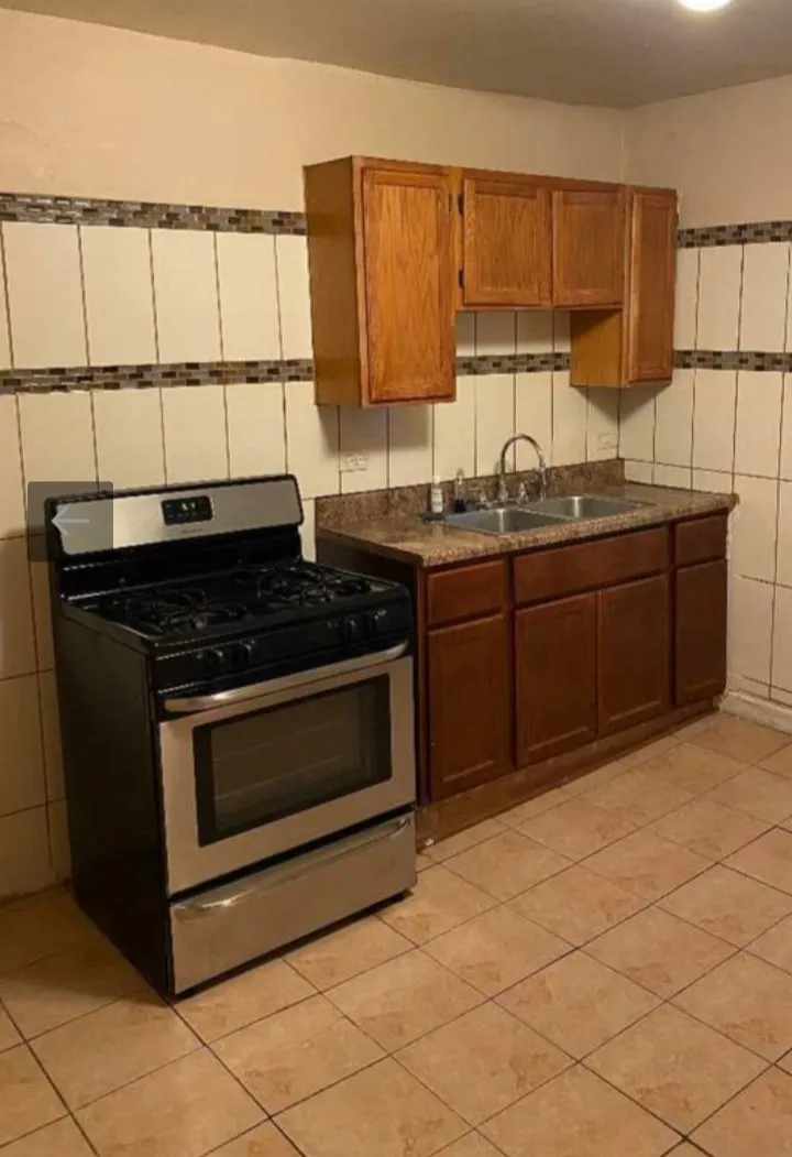 5918 S Calumet Ave   60637 60637-unit#1-Chicago-IL