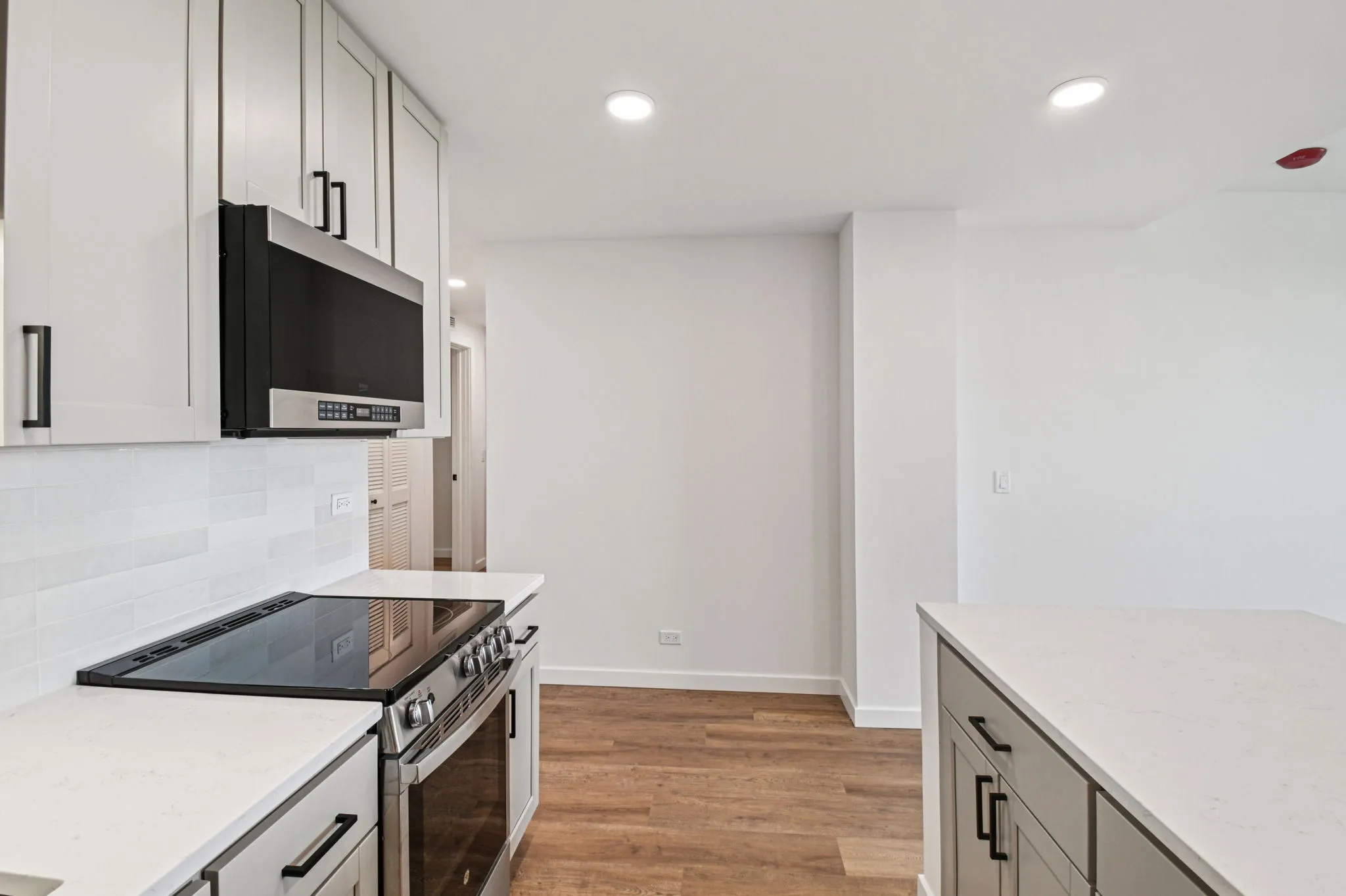 2140 N Lincoln Park W   60614 60614-unit#403-Chicago-IL