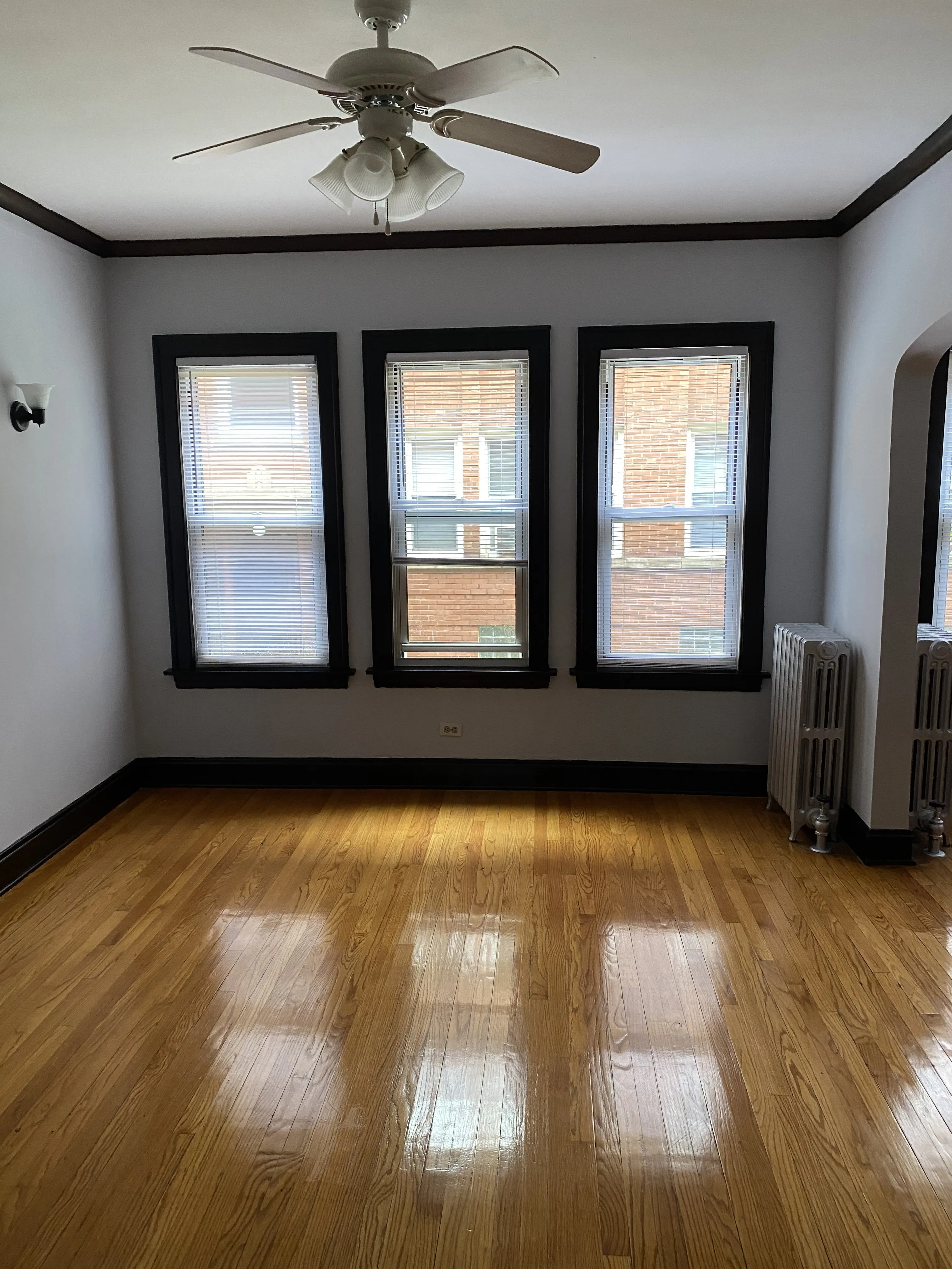 4941 N Whipple St   60625 60625-unit#2W-Chicago-IL