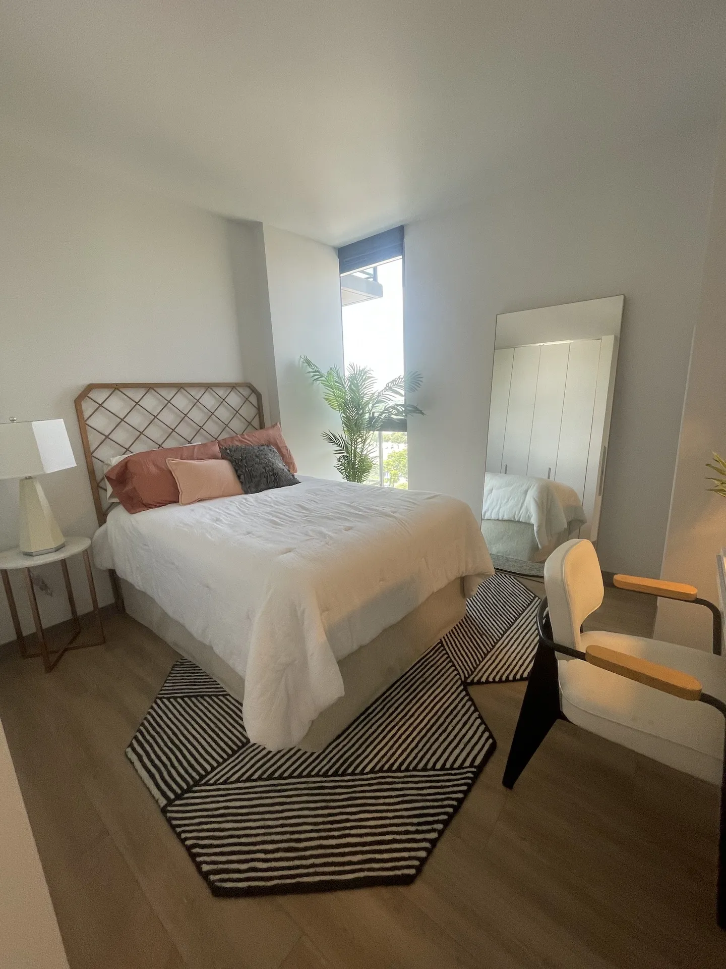 513 S Damen Ave 60612 60612-unit#1301-Chicago-IL