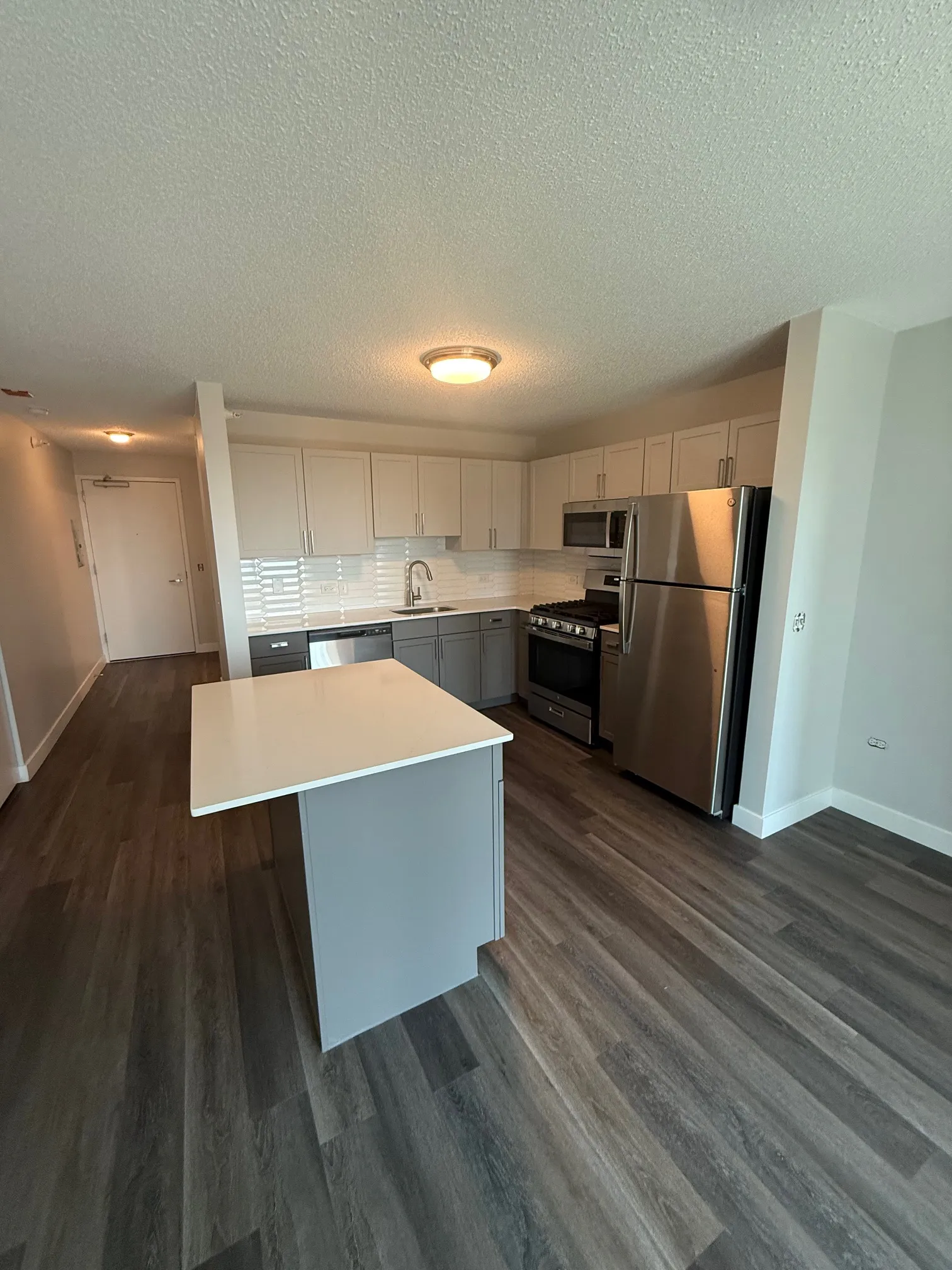 400 East South Water Street   60601 60601-unit#1011-Chicago-IL