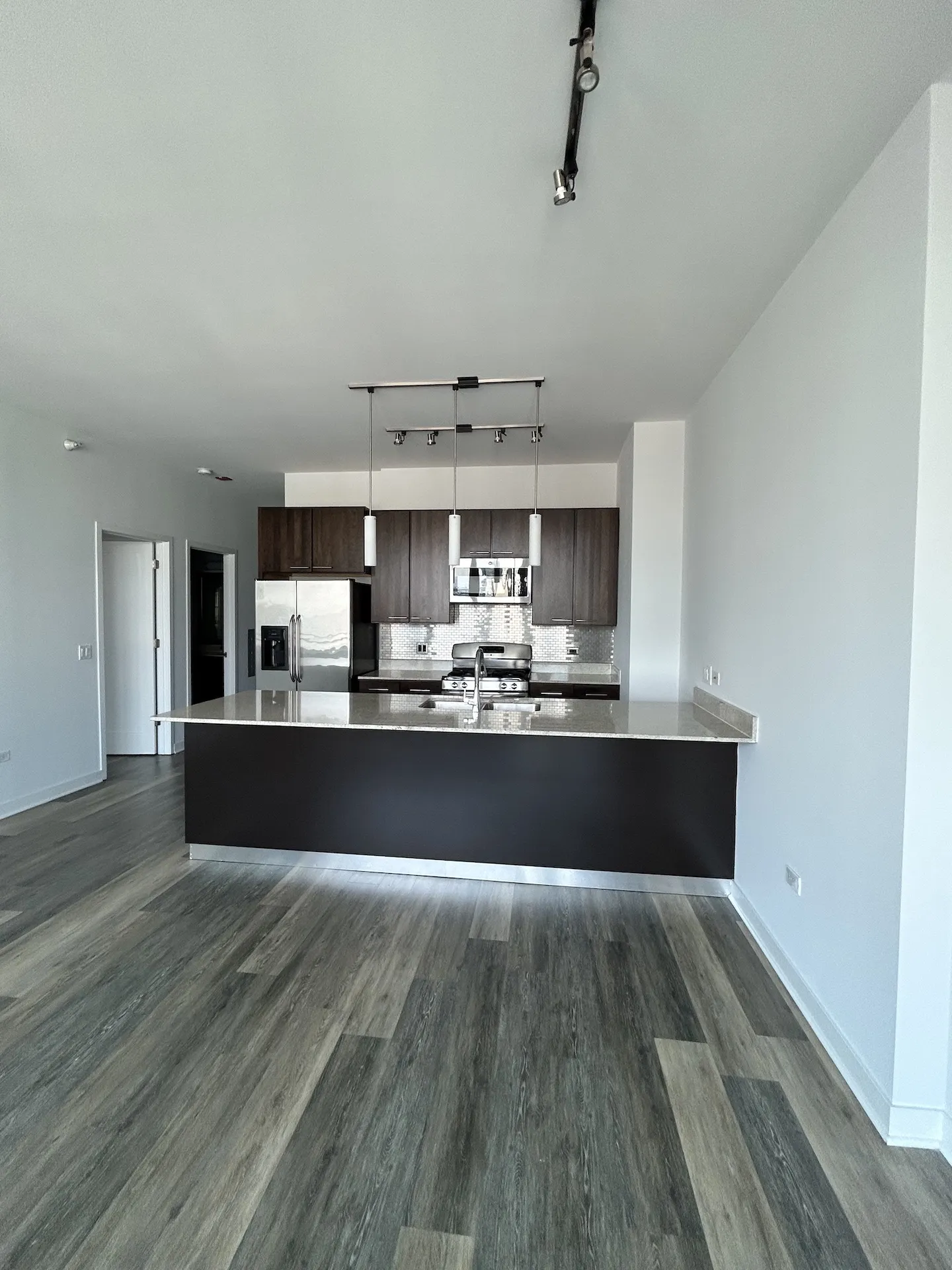 469 W Huron St   60654 60654-unit#2002-Chicago-IL