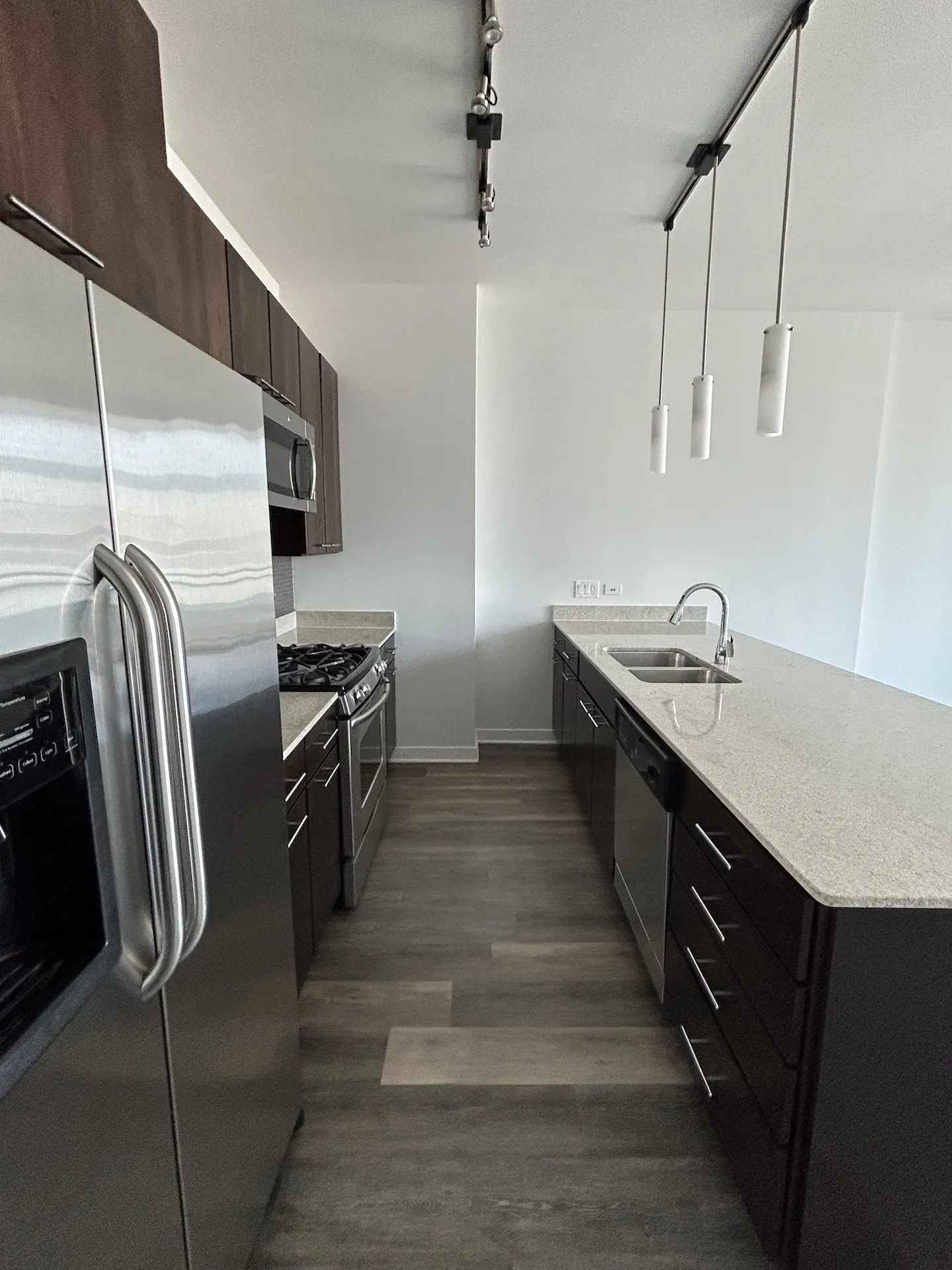 469 W Huron St   60654 60654-unit#2002-Chicago-IL