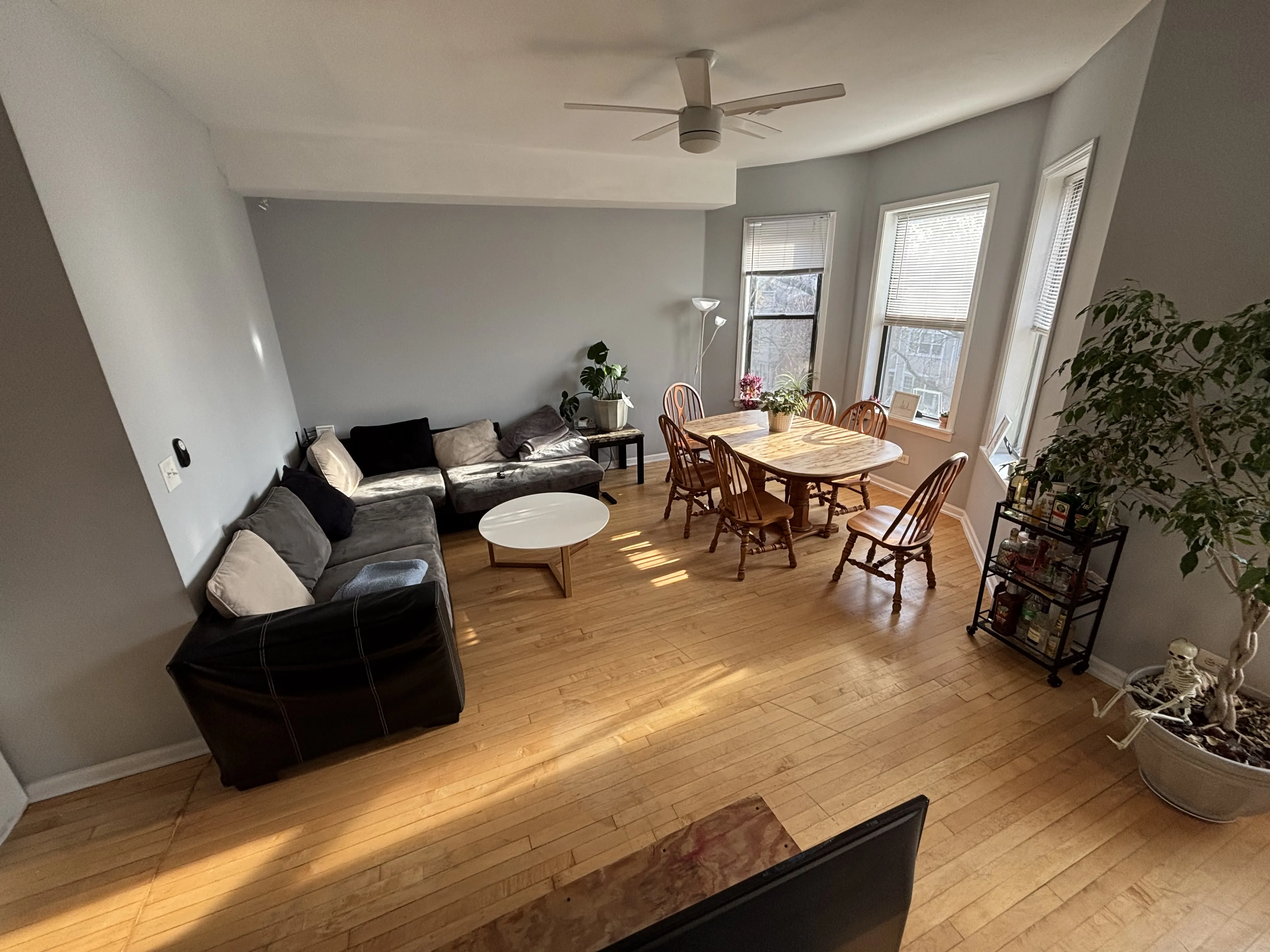 2315 N Leavitt St   60647 60647-unit#3F-Chicago-IL