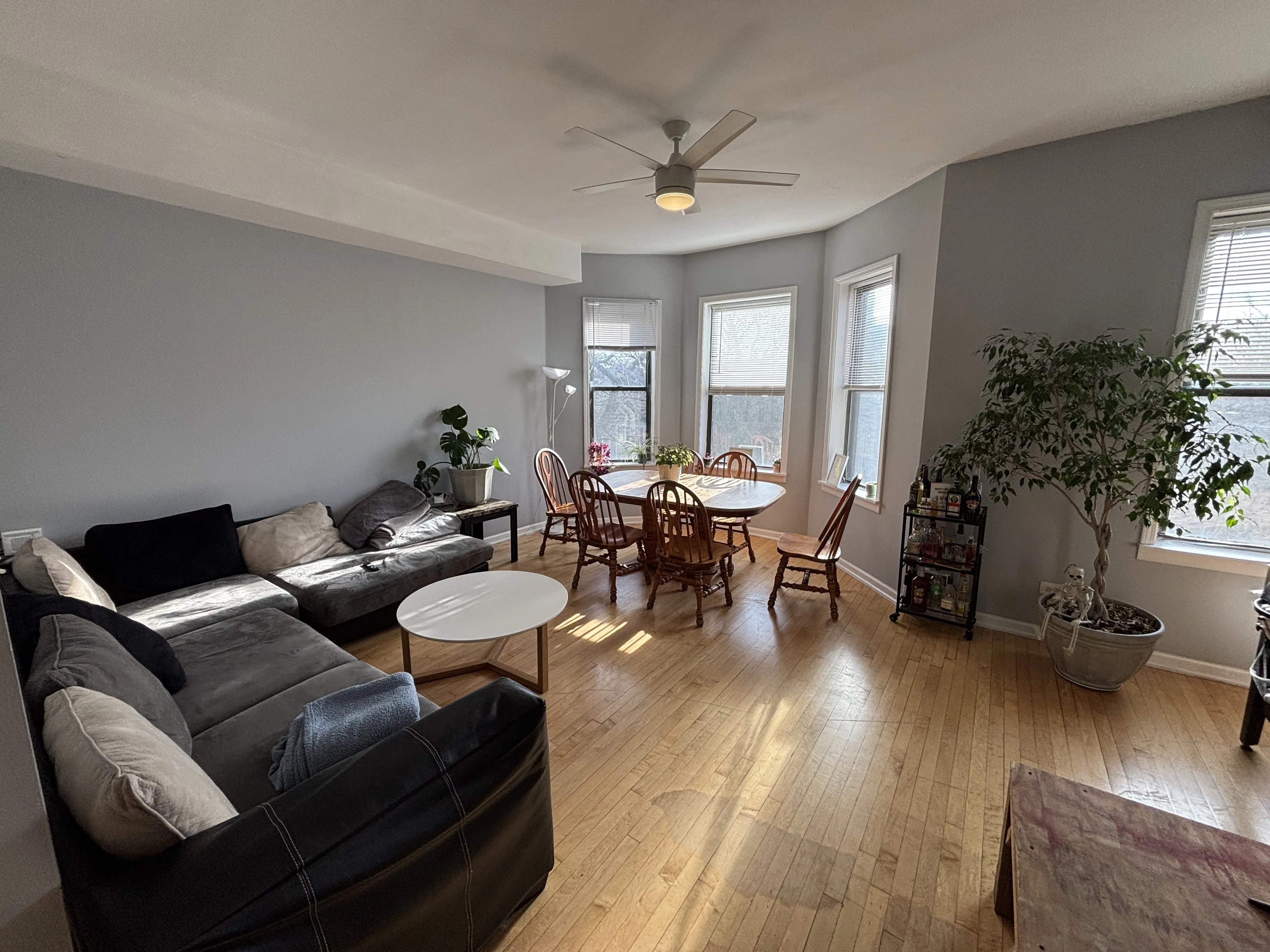 2315 N Leavitt St   60647 60647-unit#3F-Chicago-IL