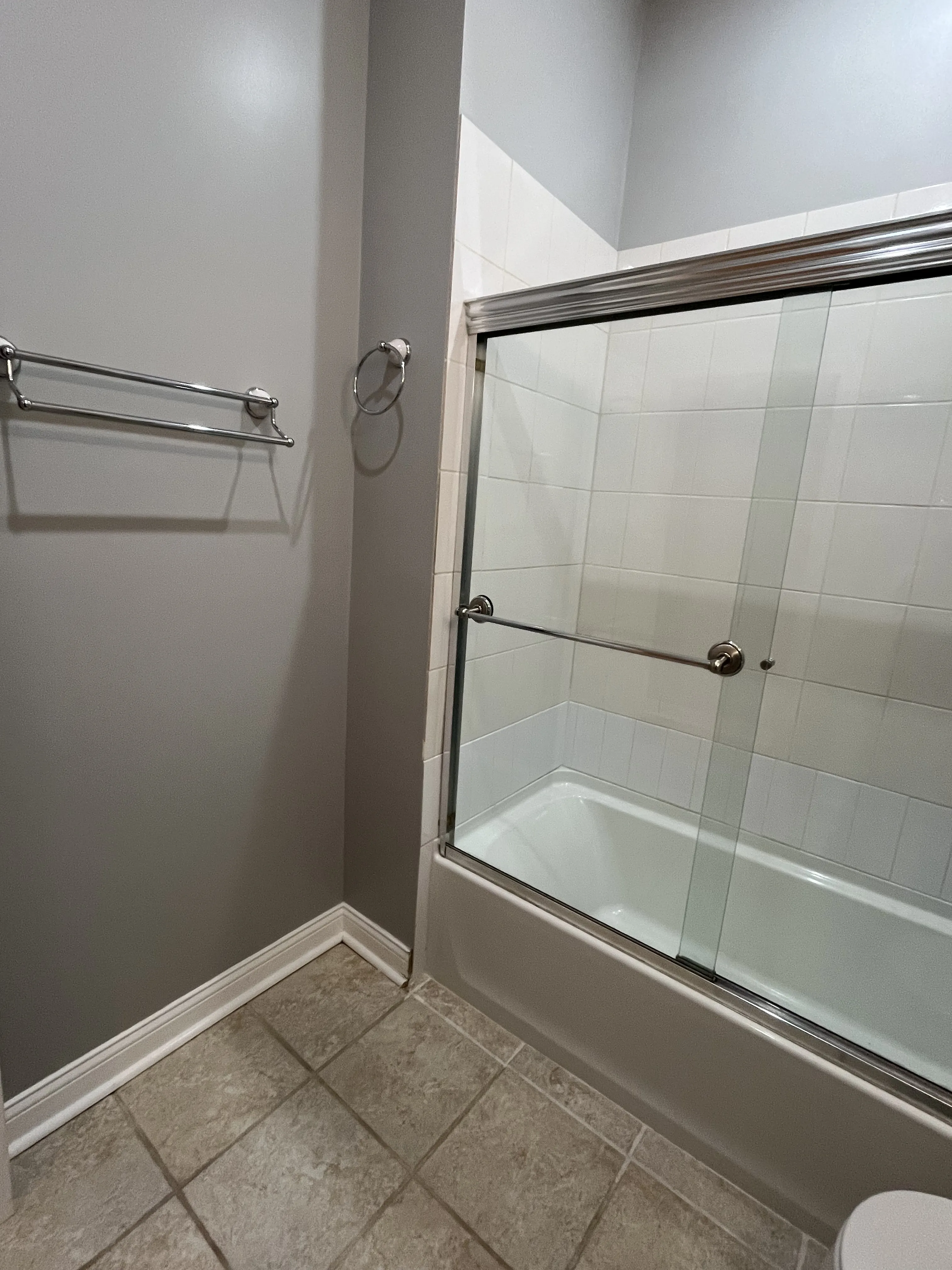 3140 W LYNDALE ST 60647-Victorian Duplex-unit#2-Chicago-IL