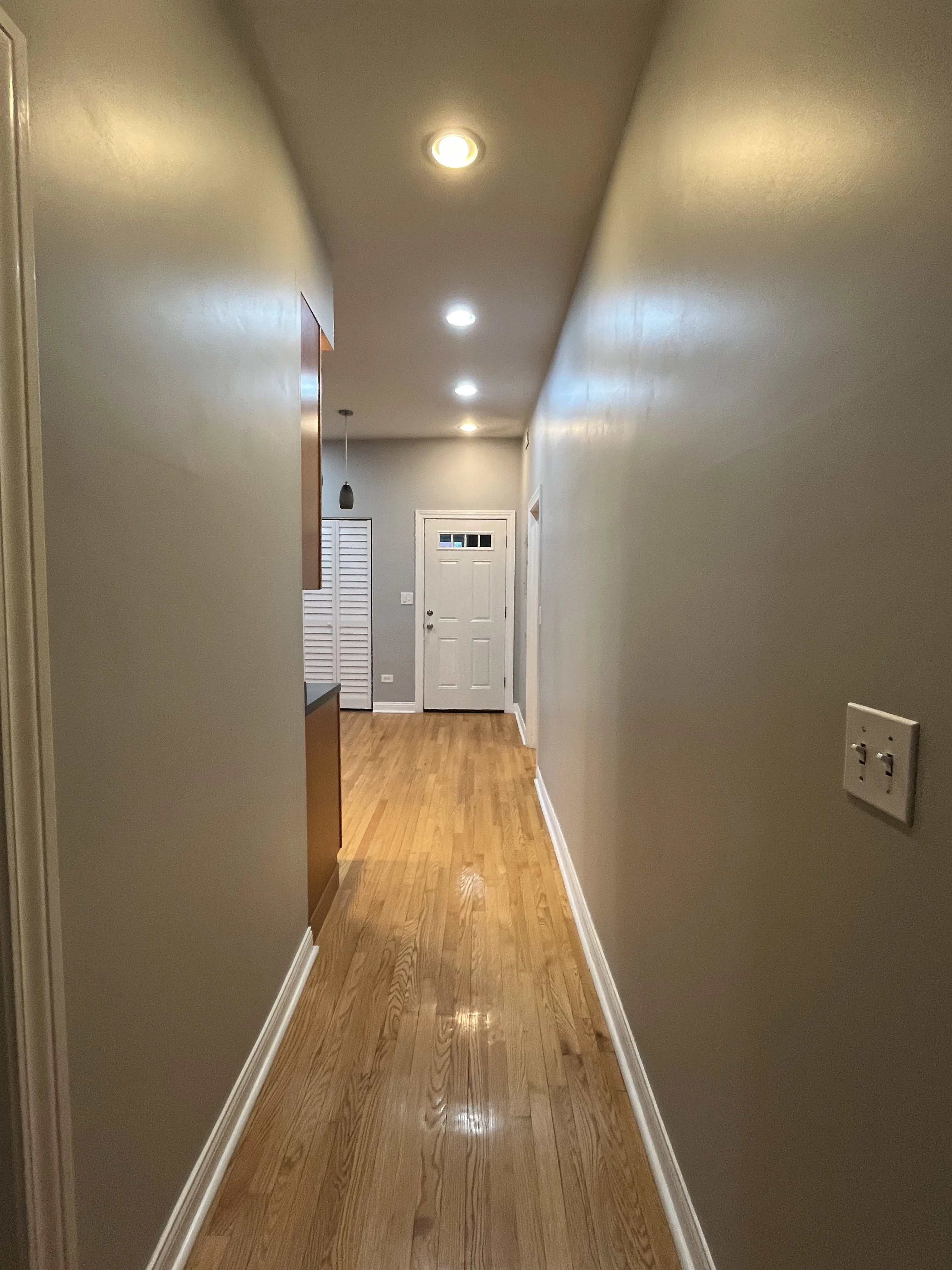 3140 W LYNDALE ST 60647-Victorian Duplex-unit#2-Chicago-IL