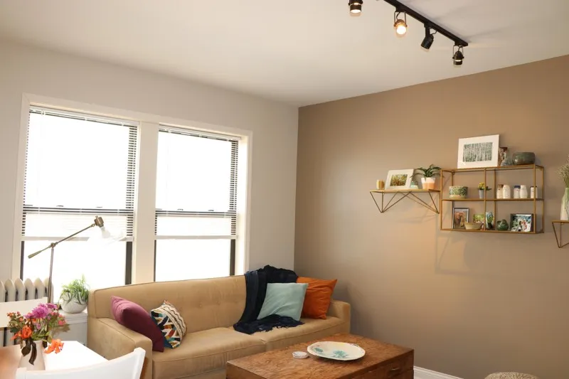 610 W Belmont Ave   60657 60657-Belmont Apartments-unit#1E-Chicago-IL