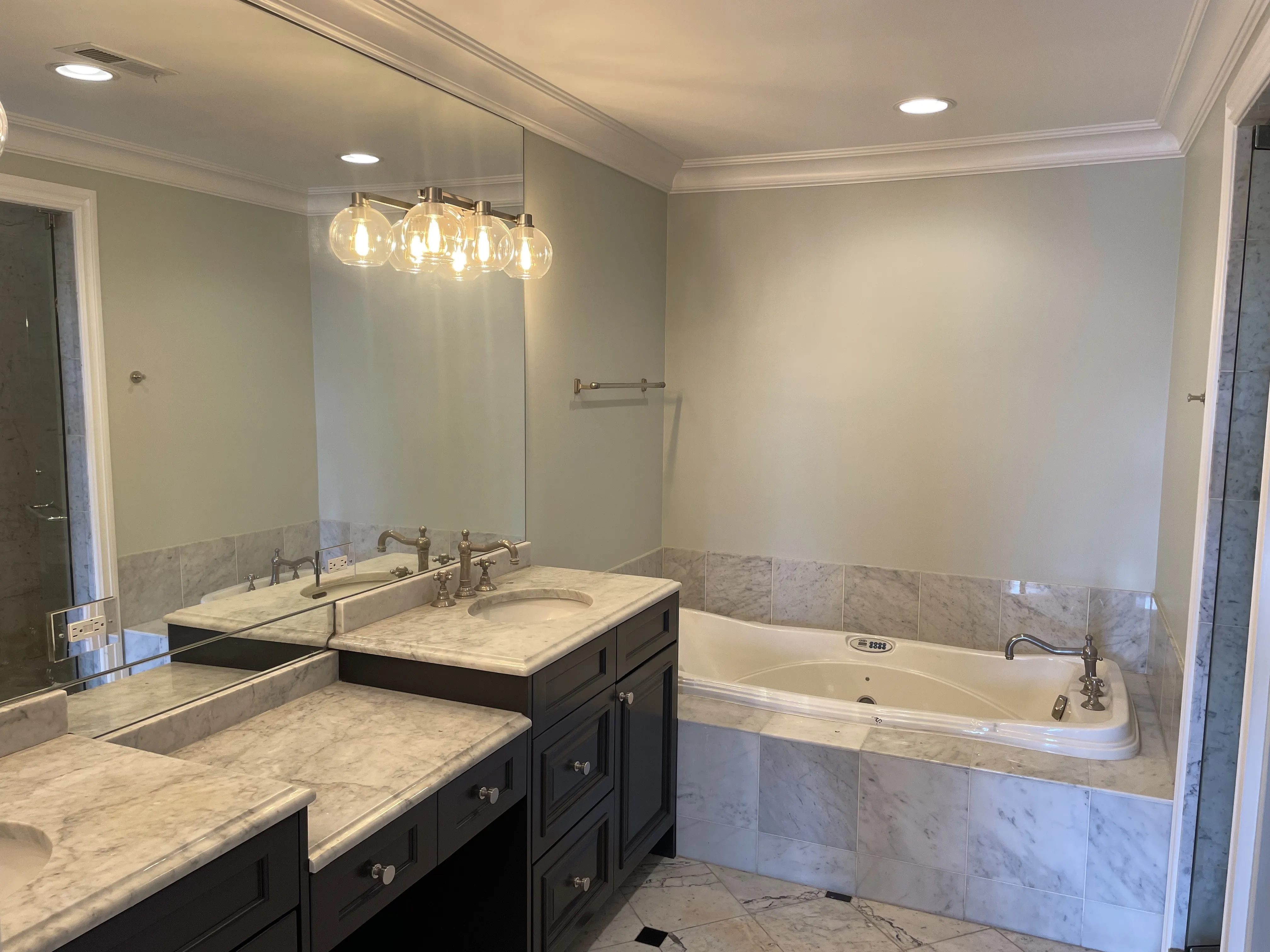 2657 N Clybourn Ave   60614 60614-2657 N Clybourn-unit#2A-Chicago-IL