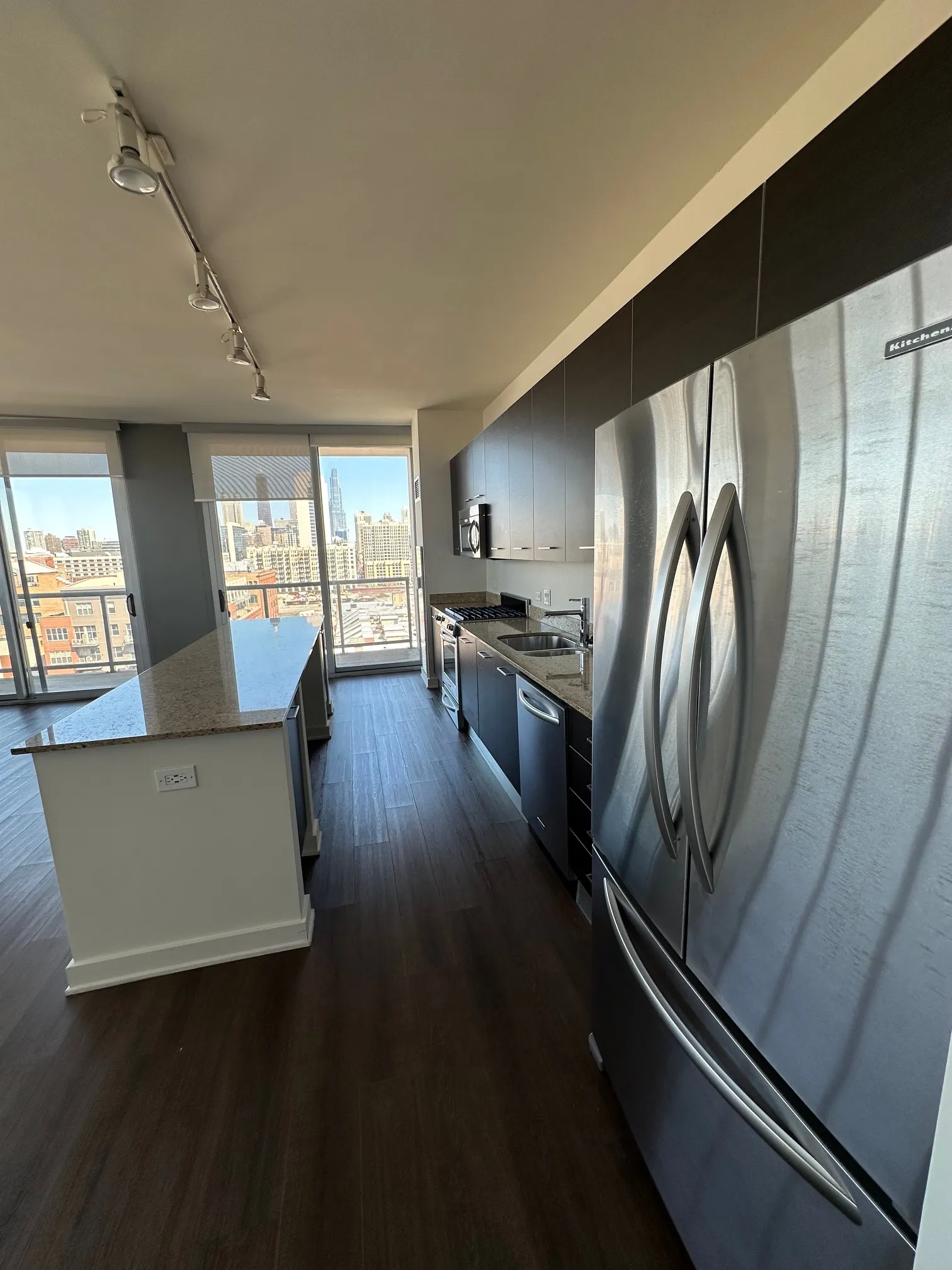 910 W Huron St   60642 60642-unit#802-Chicago-IL