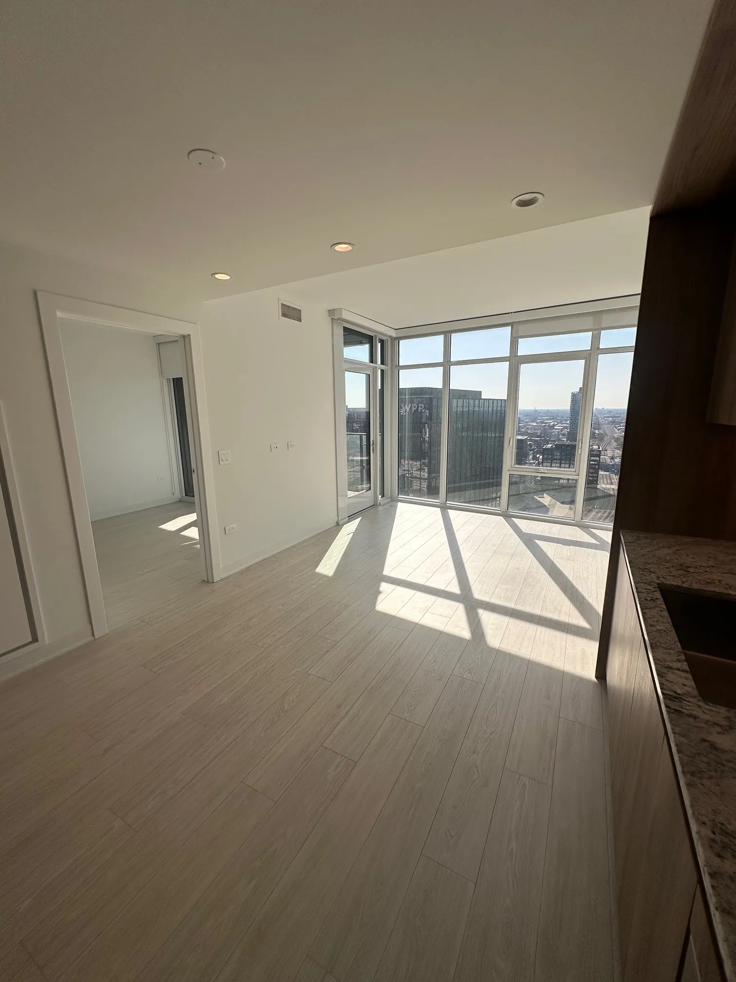 355 N Halsted St   60661 60661-unit#2008-Chicago-IL