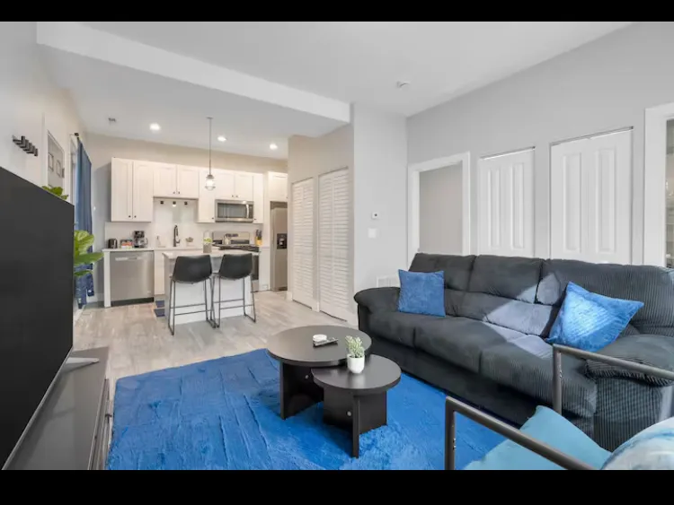 442 N Aberdeen St   60642 60642-Chicago-IL