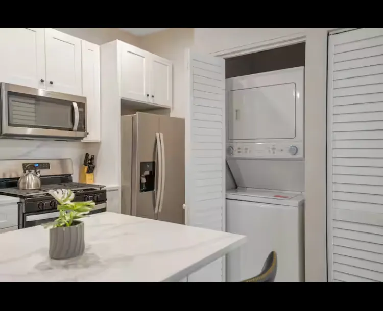 442 N Aberdeen St 60642 60642-Chicago-IL