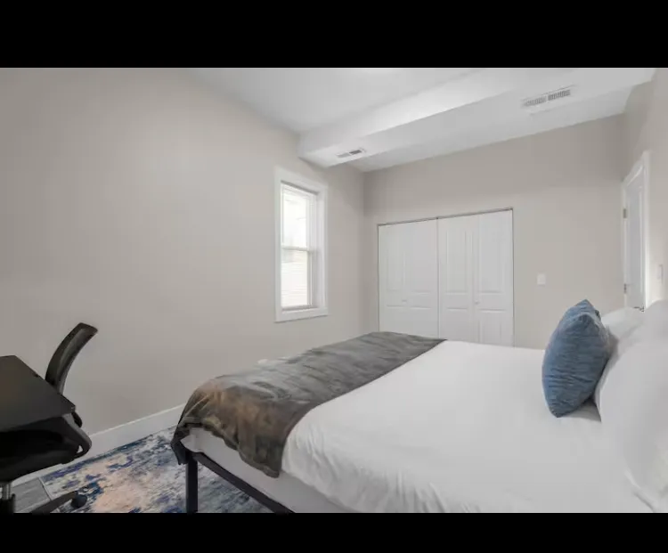 442 N Aberdeen St   60642 60642-Chicago-IL