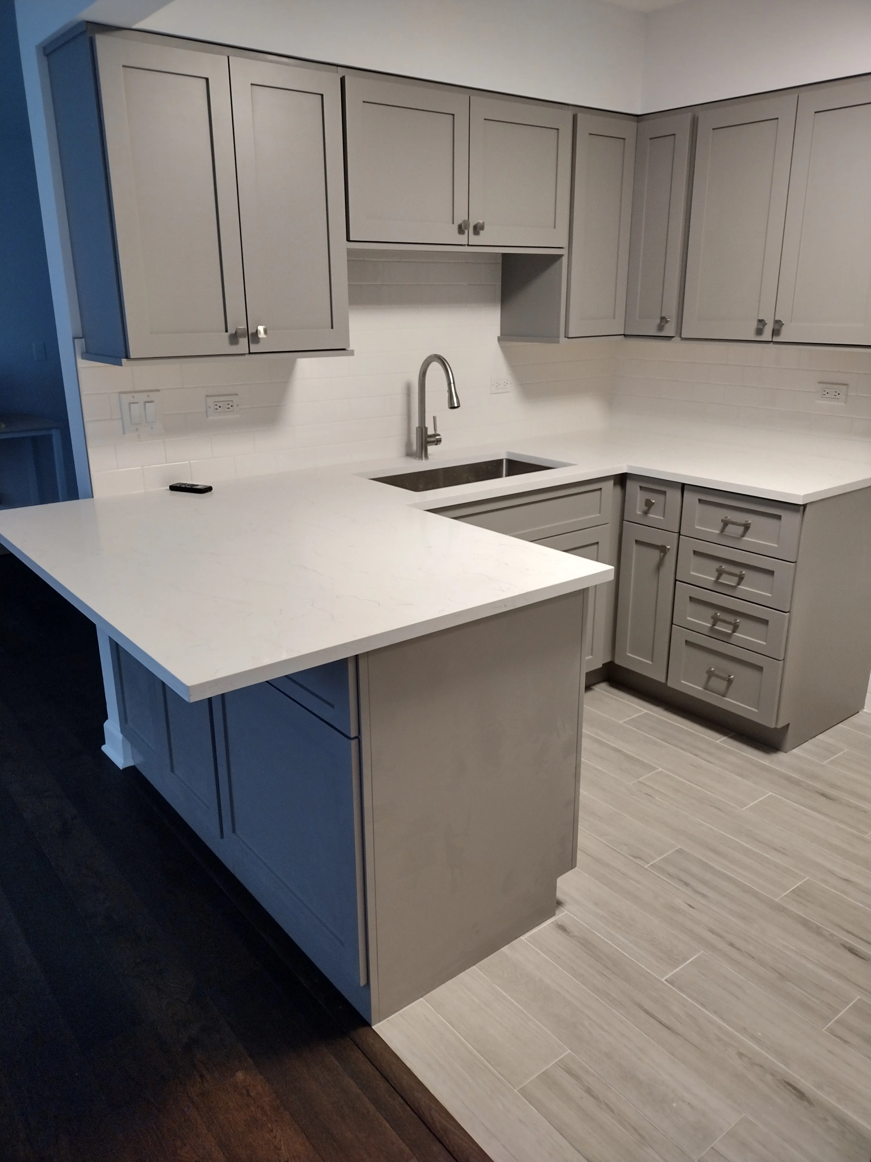 5826 W Lawrence Ave   60630 60630-unit#1SW-Chicago-IL