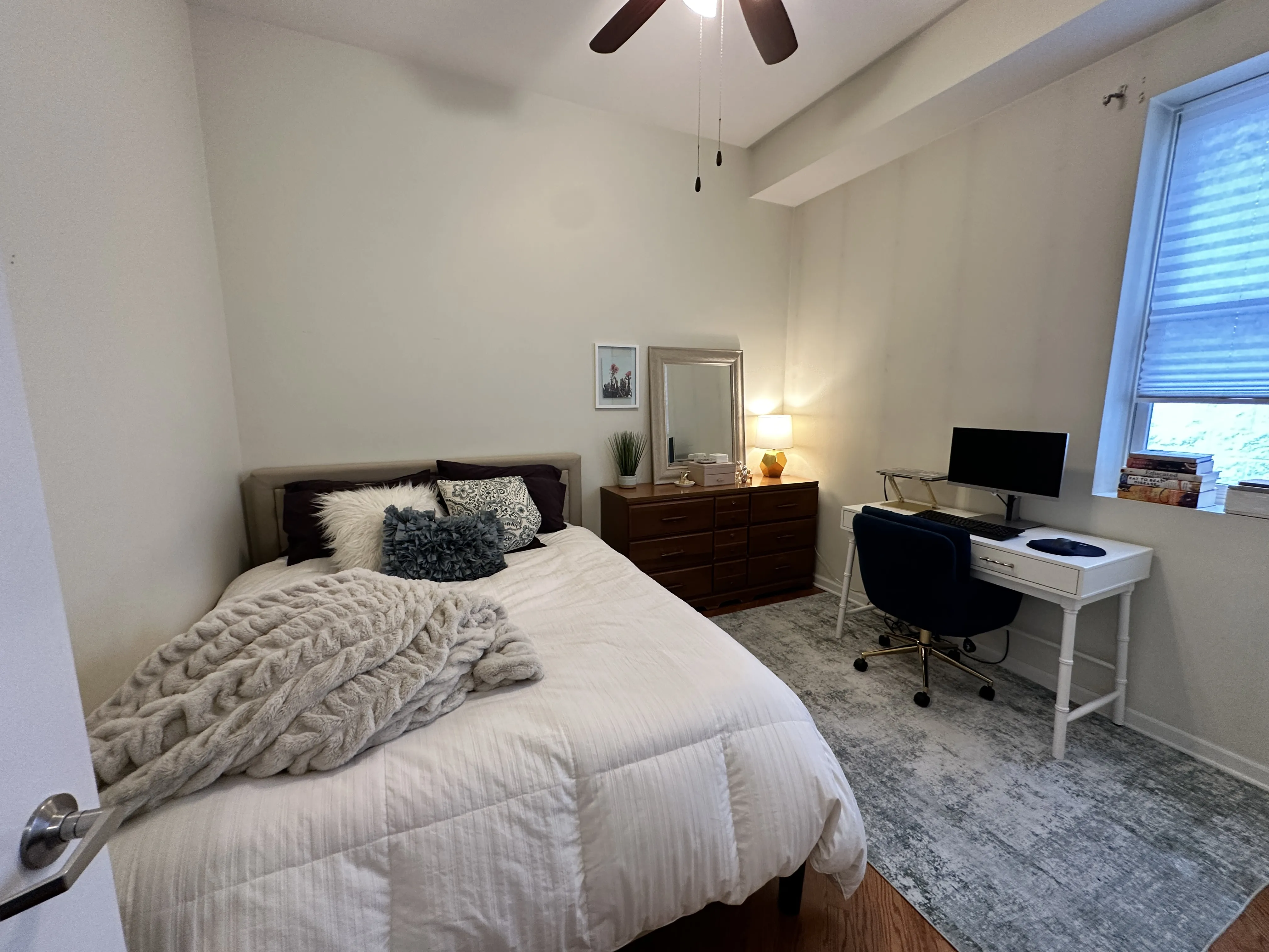 2337 W Wolfram St   60618 60618-unit#511-Chicago-IL