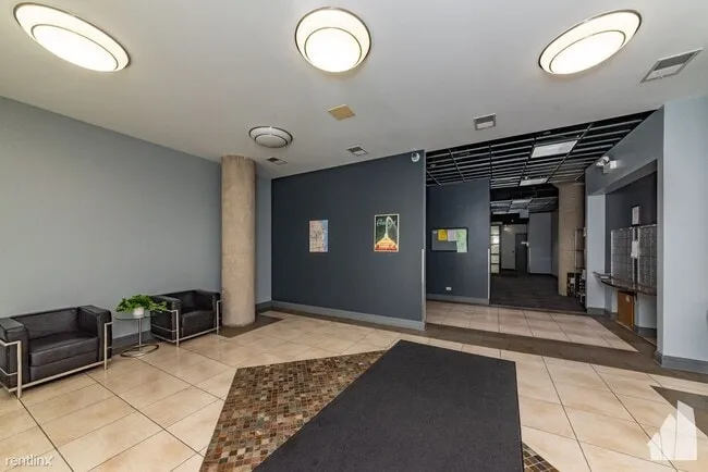 4131 W Belmont Ave   60641 60641-Chicago-IL