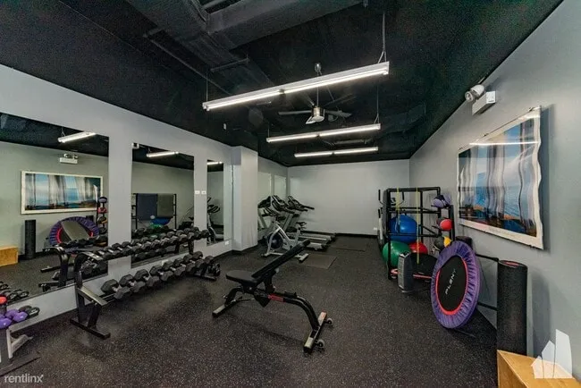 4131 W Belmont Ave   60641 60641-Chicago-IL