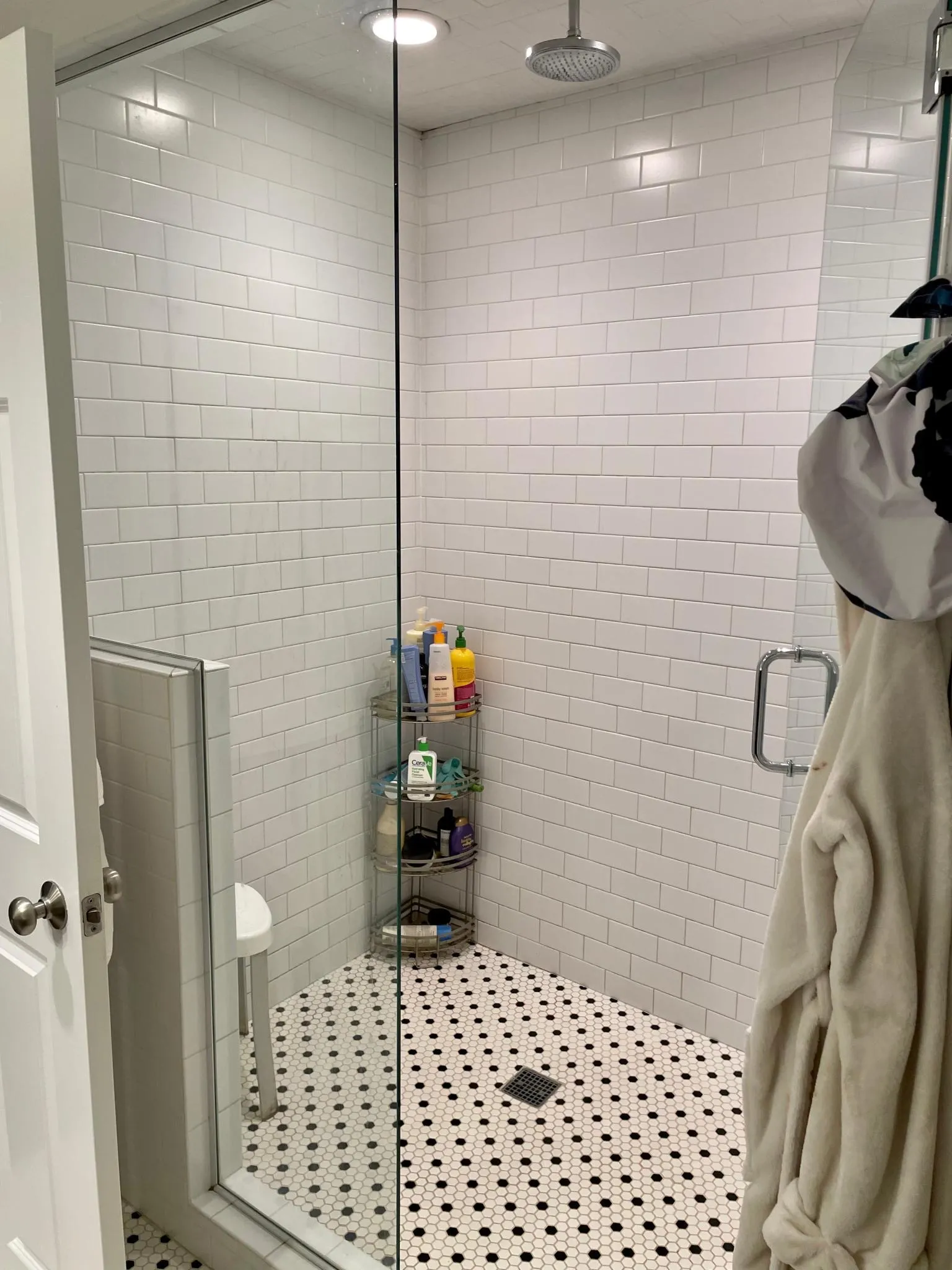 3704 N Janssen Ave   60613 60613-unit#1-Chicago-IL