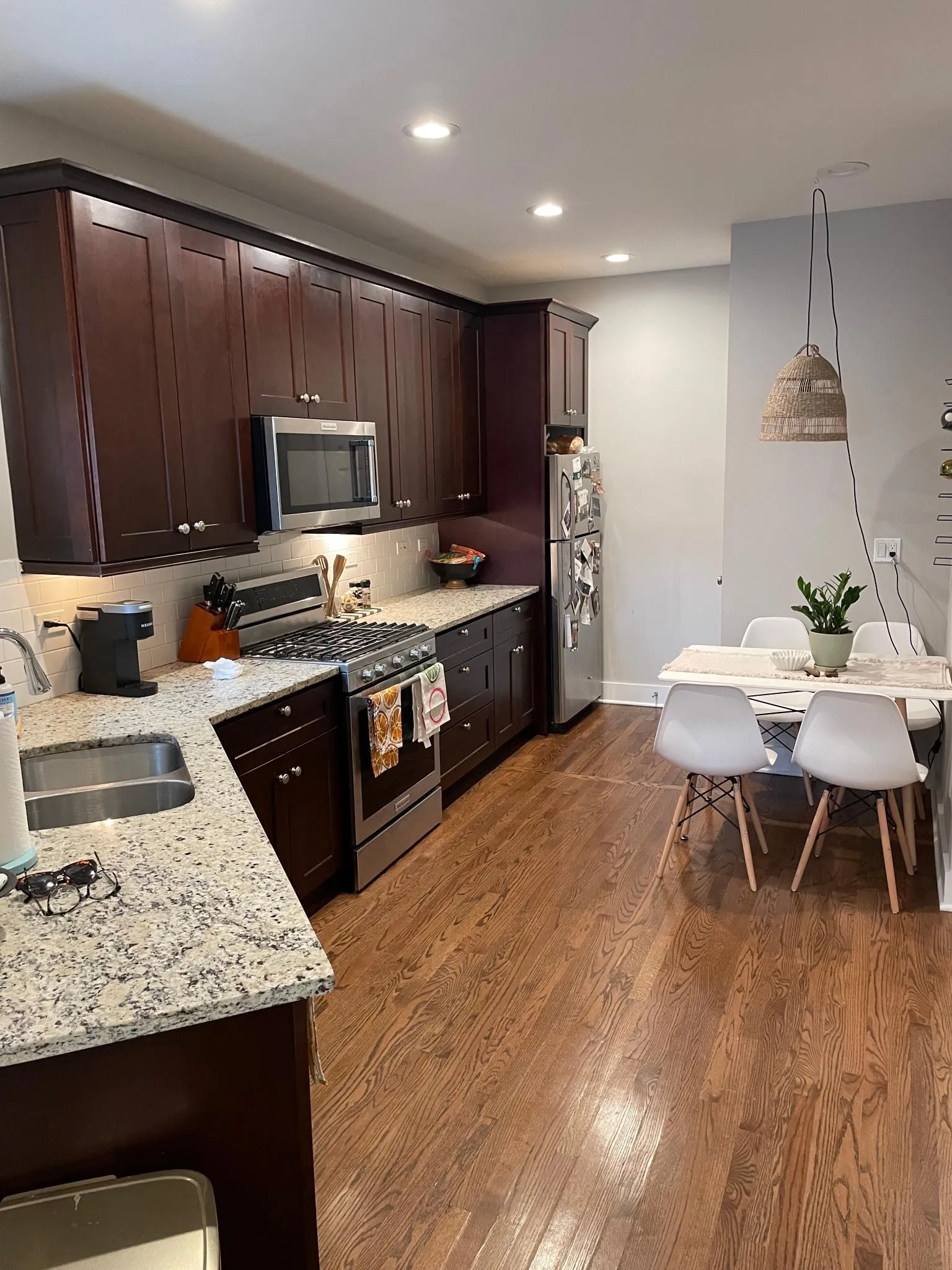 3704 N Janssen Ave   60613 60613-unit#1-Chicago-IL