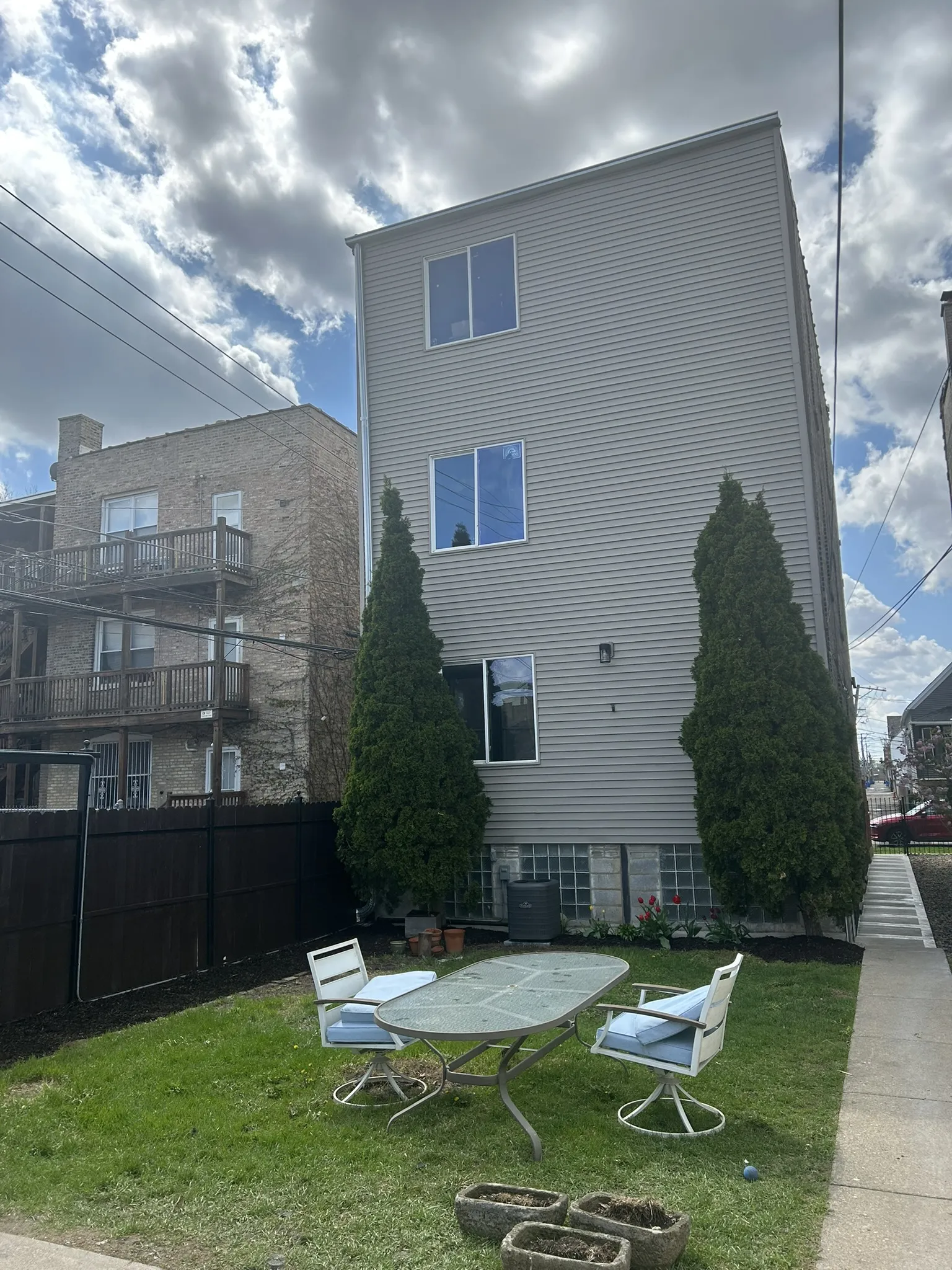 2615 N Hamlin Ave   60647 60647-unit#2-Chicago-IL