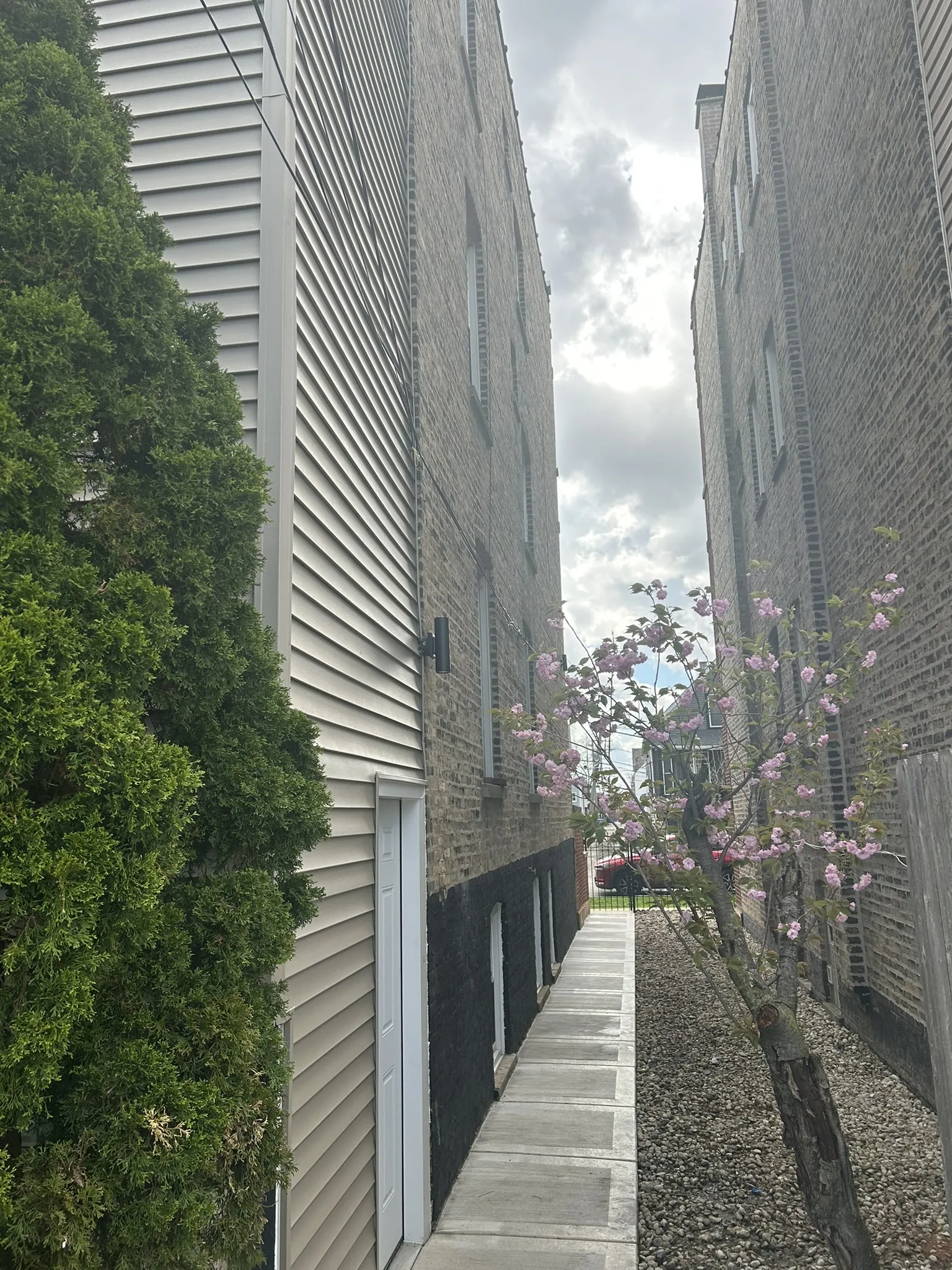 2615 N Hamlin Ave   60647 60647-unit#1-Chicago-IL