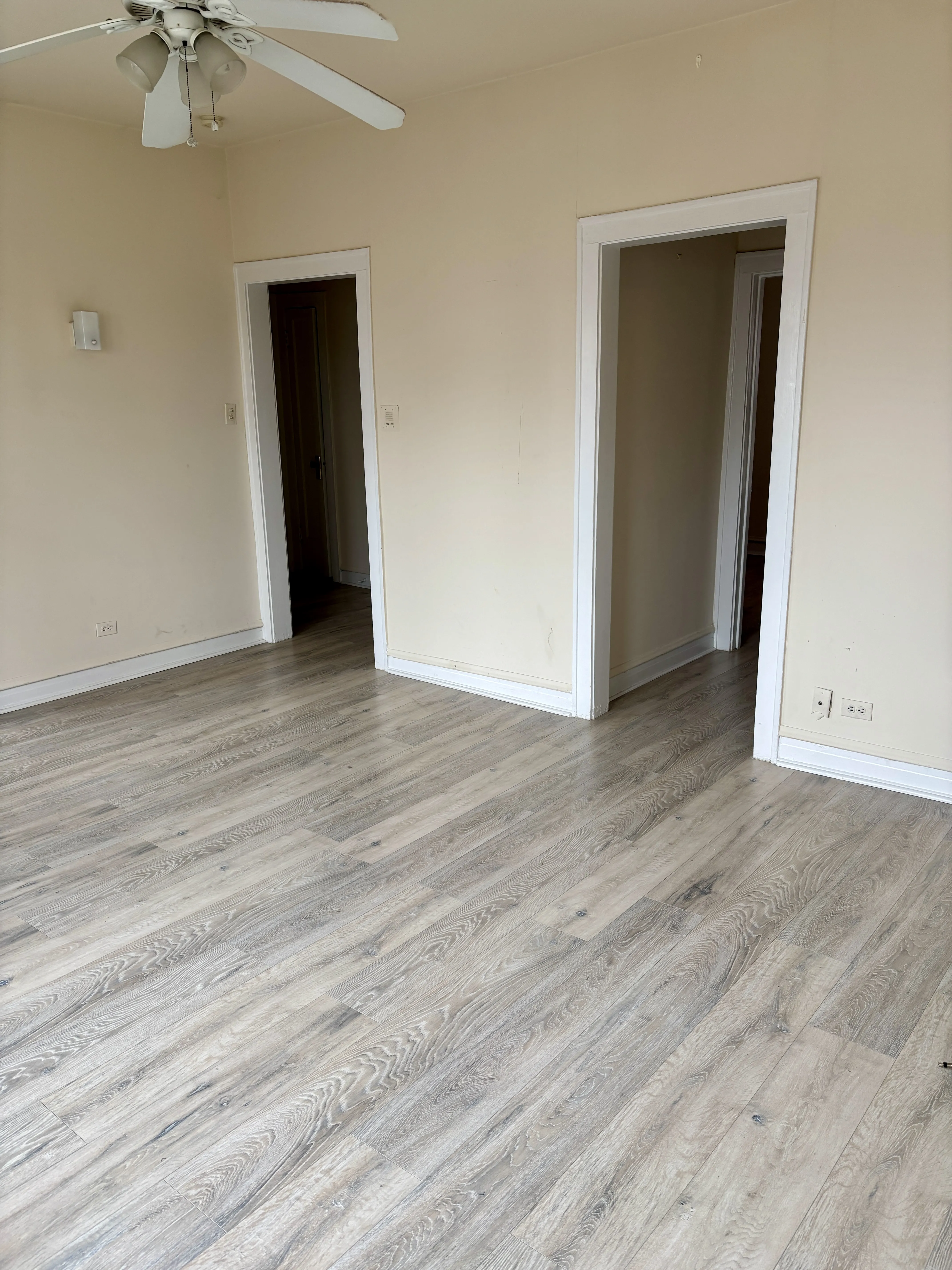 6916 N Lakewood Ave 60626 60626-unit#3rdFl-Chicago-IL