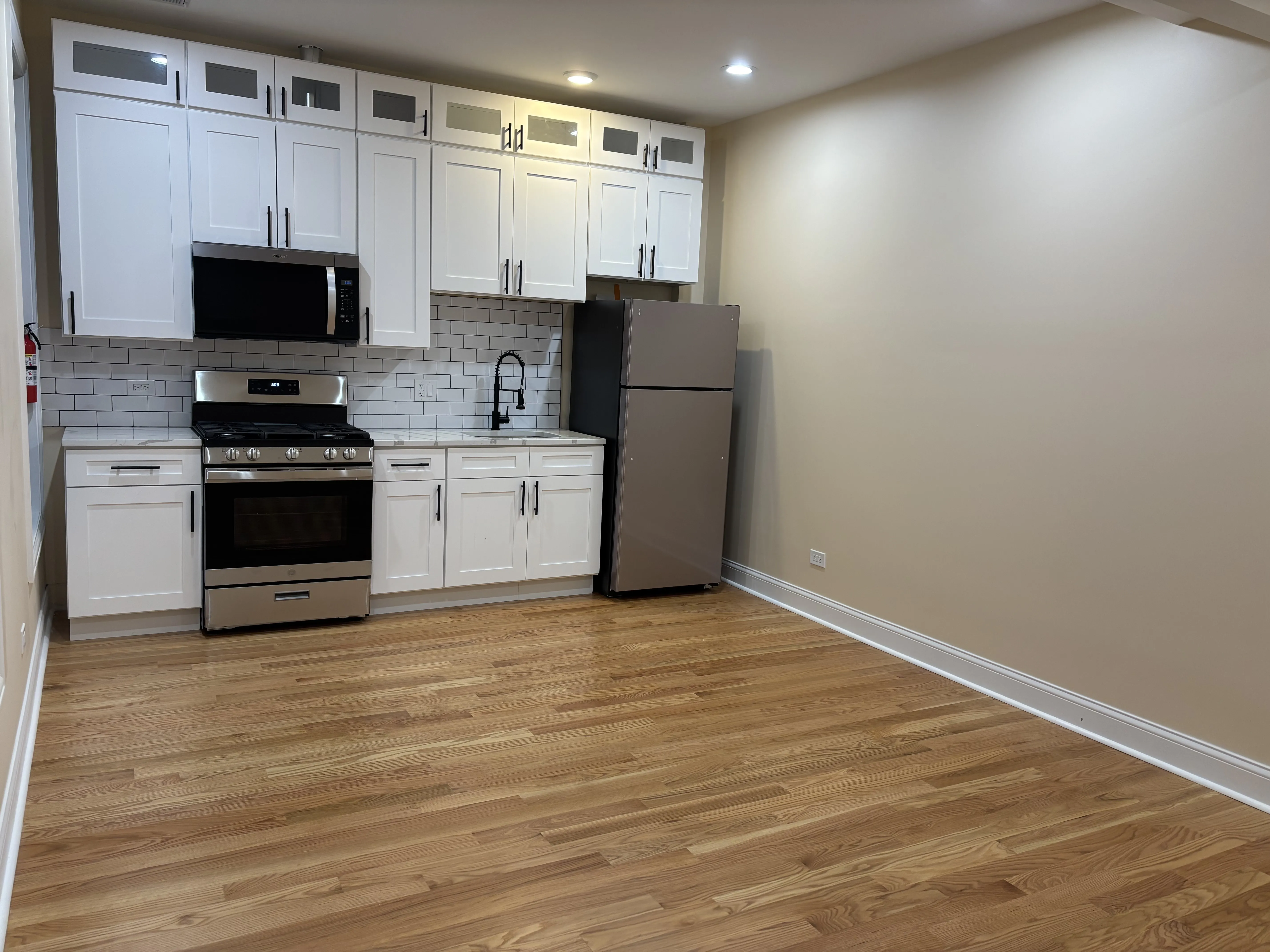 2311 W 19th St 60608 60608-unit#3F-Chicago-IL