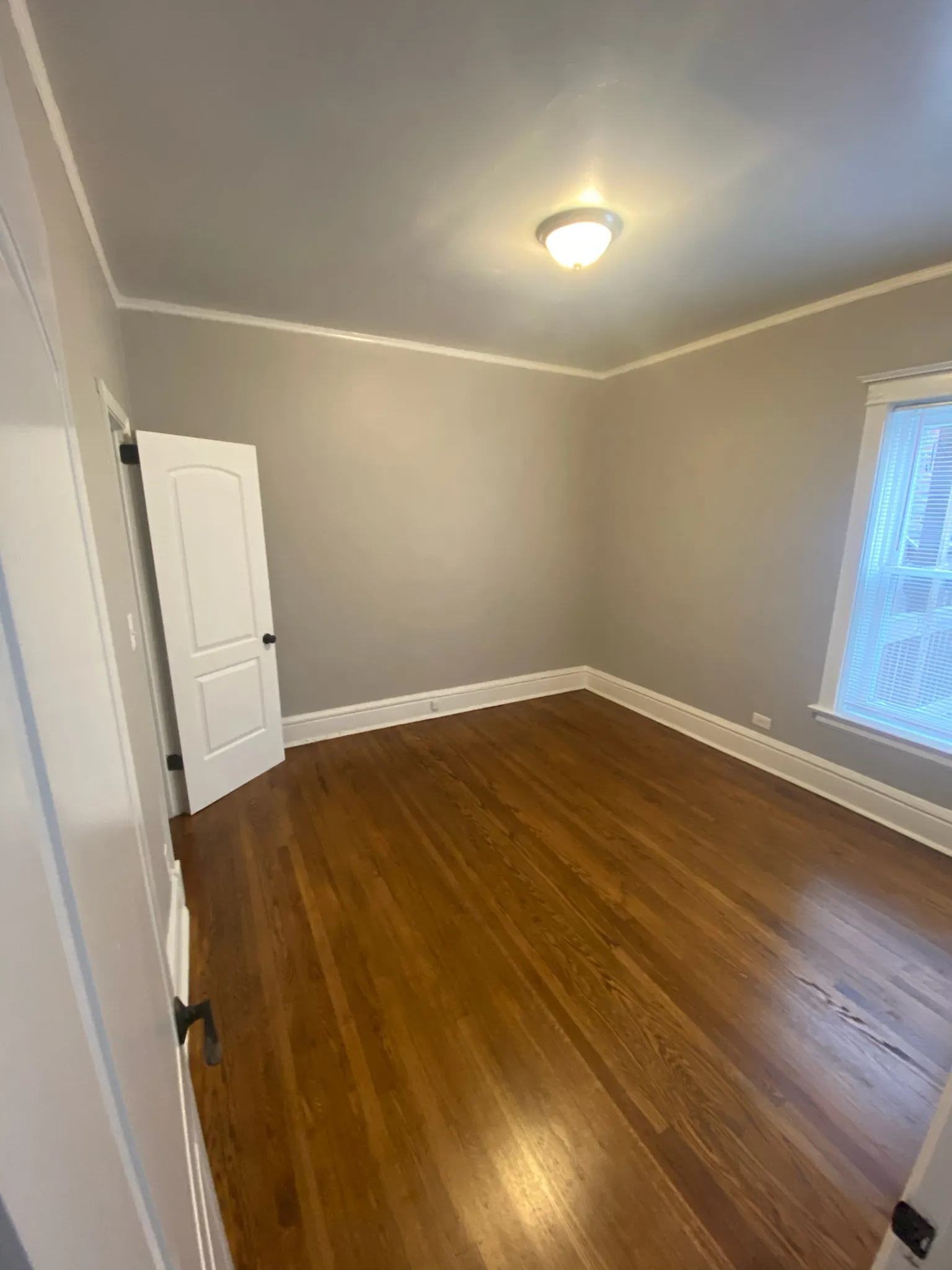 5429 S Harper Ave   60615 60615-unit#2S-Chicago-IL