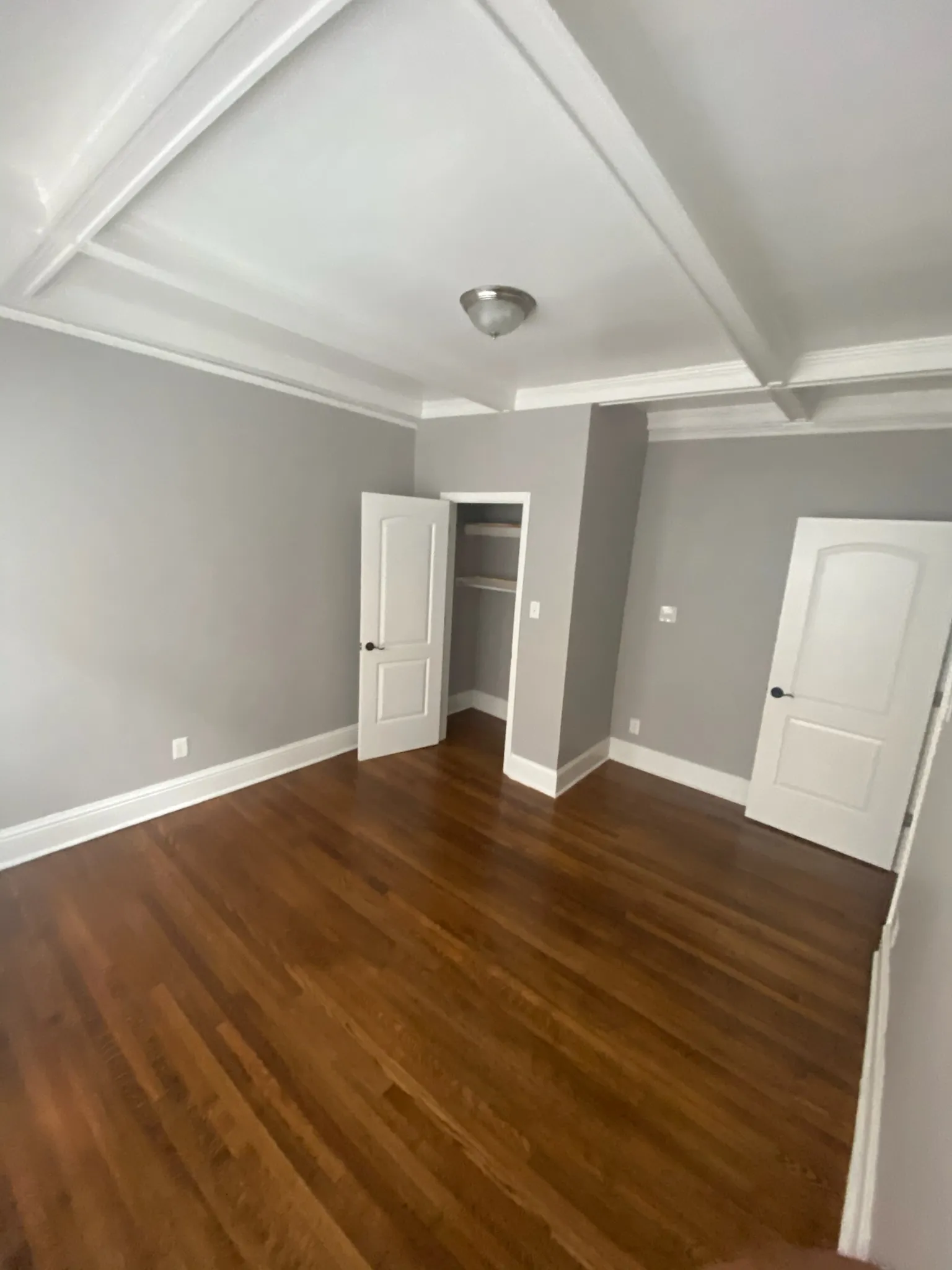 5429 S Harper Ave   60615 60615-unit#2S-Chicago-IL