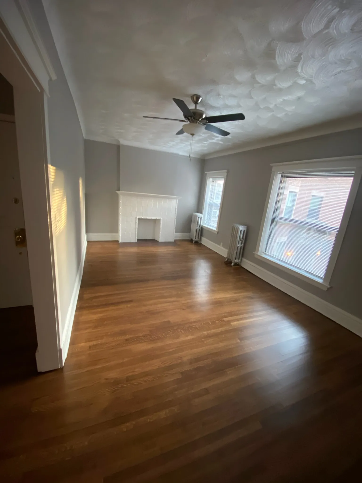 5429 S Harper Ave   60615 60615-unit#2S-Chicago-IL